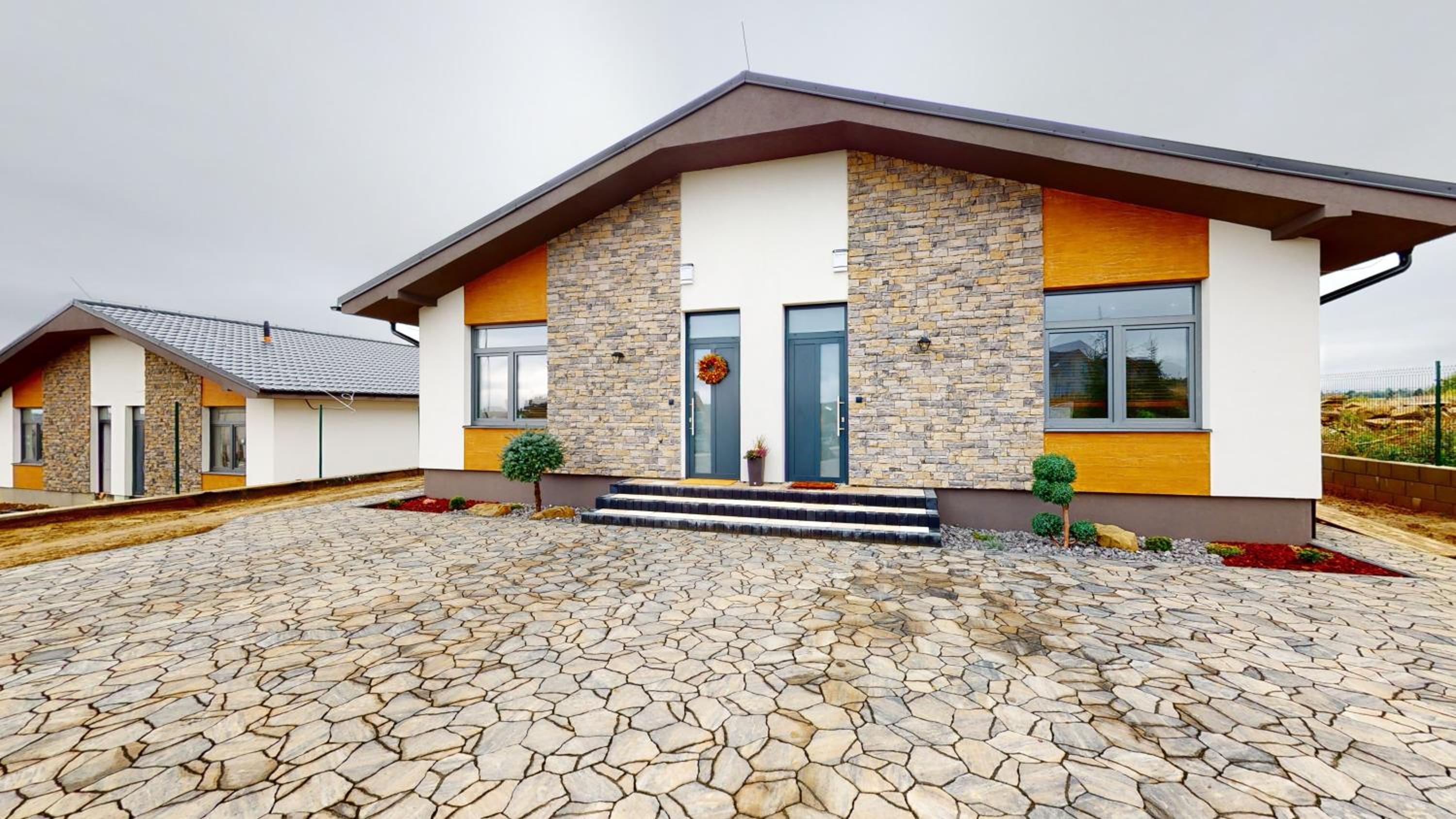 Three-Bedroom Villa photo 1