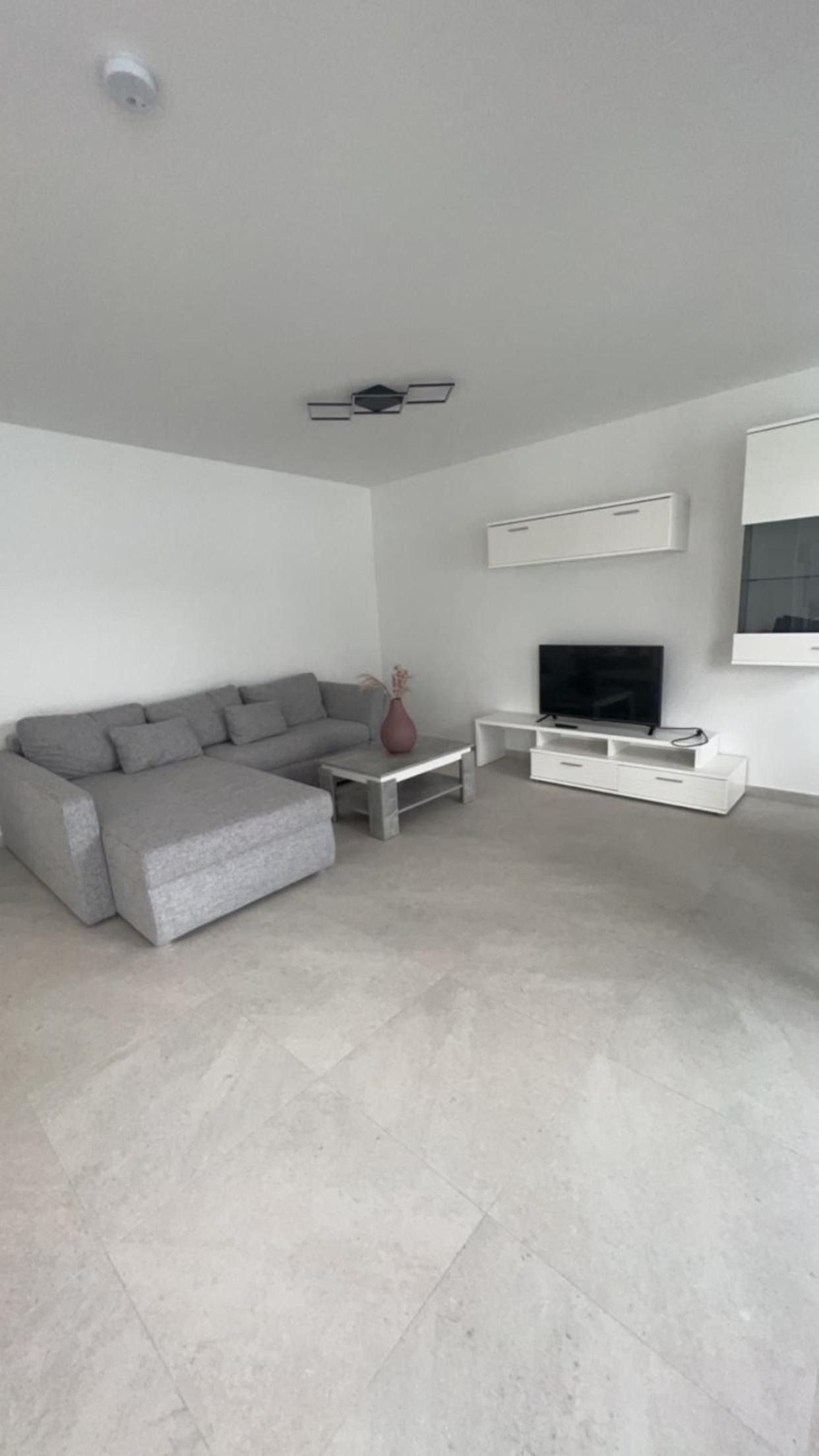 Three-Bedroom Apartment photo 1