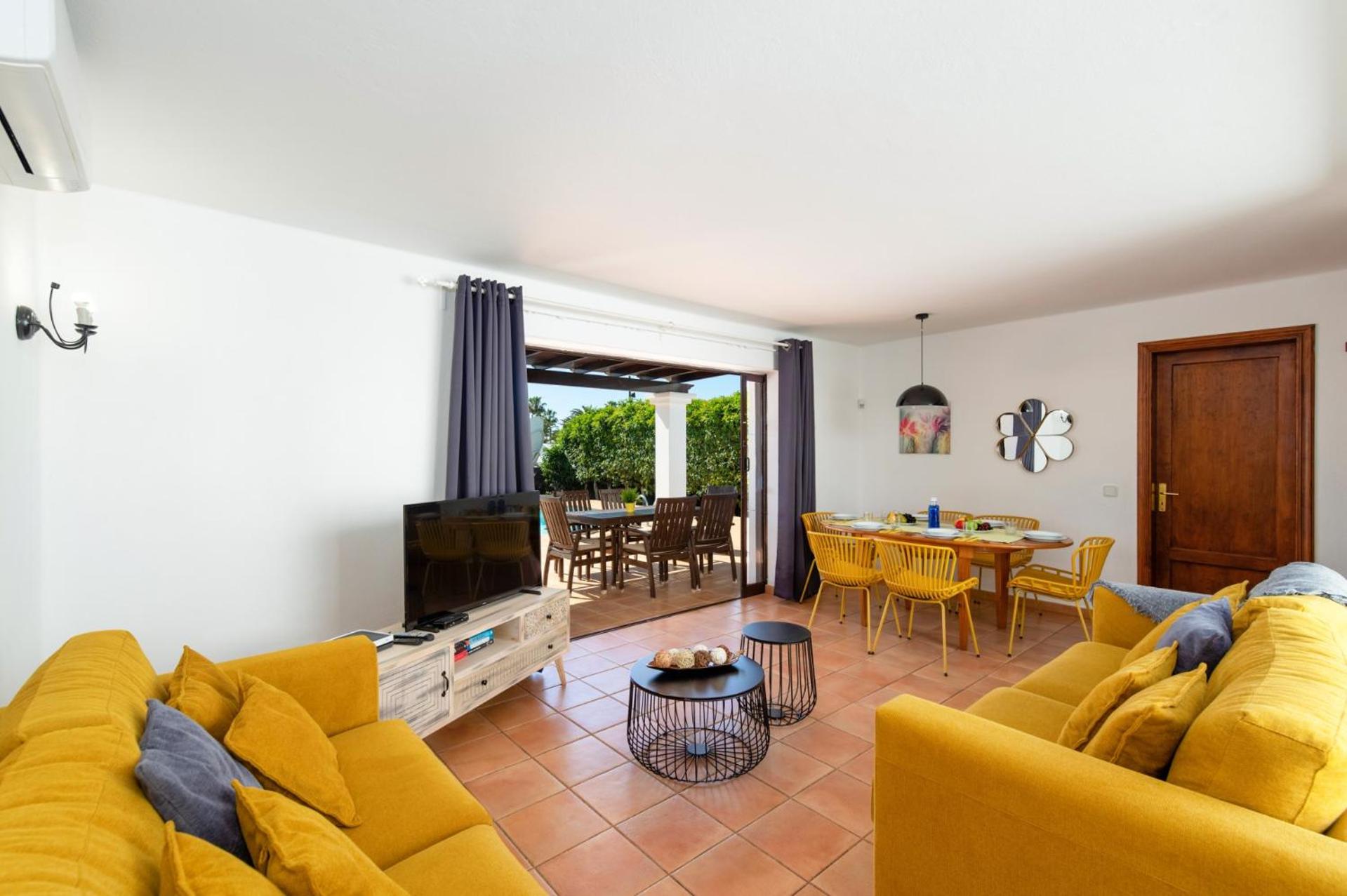 Villa de Tres Habitaciones