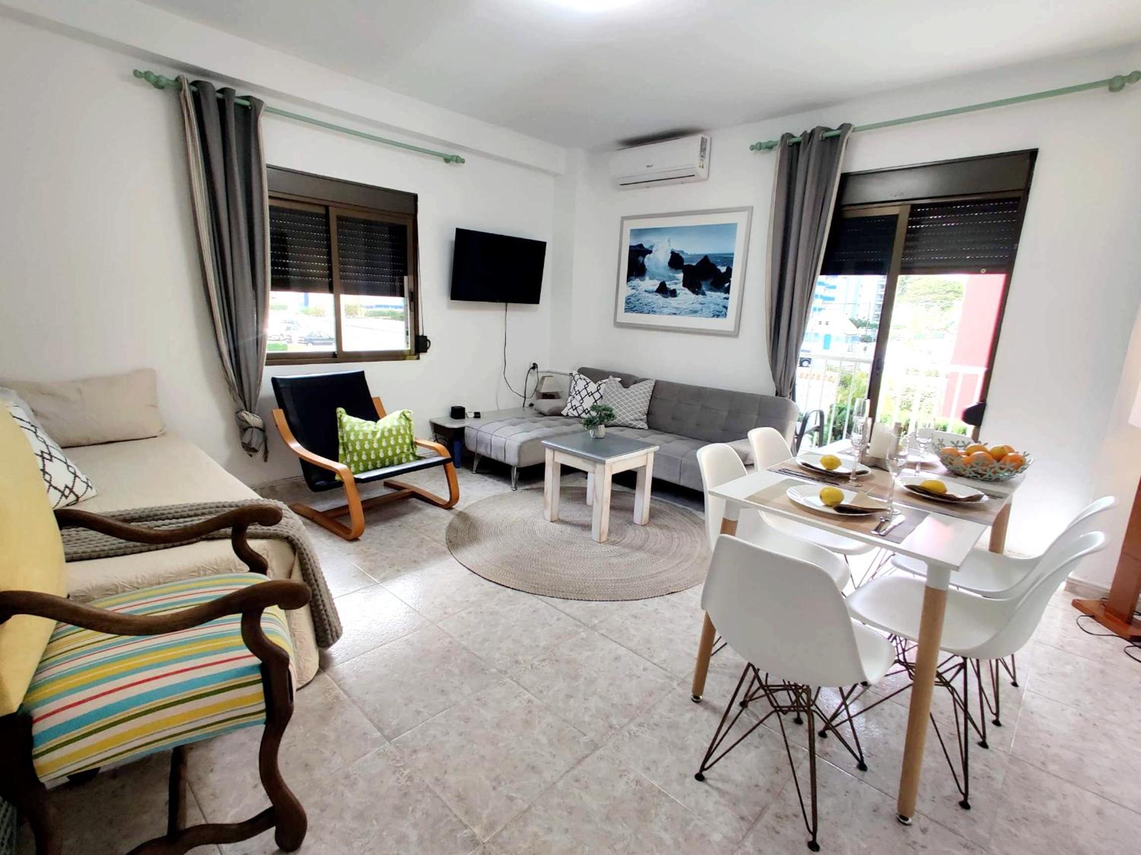 One-Bedroom Apartment photo 3