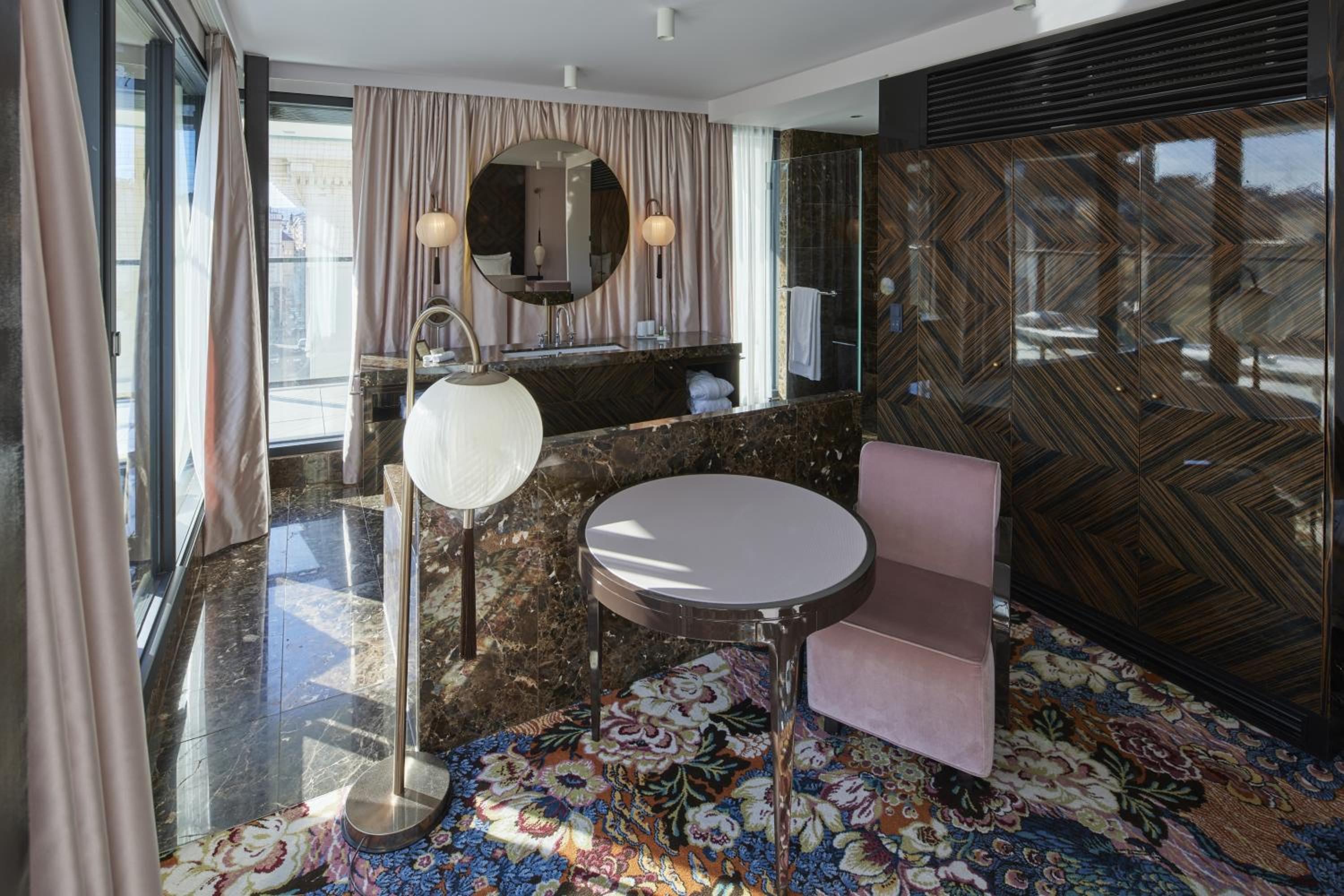 Signature Suite Lamee - Photo 3