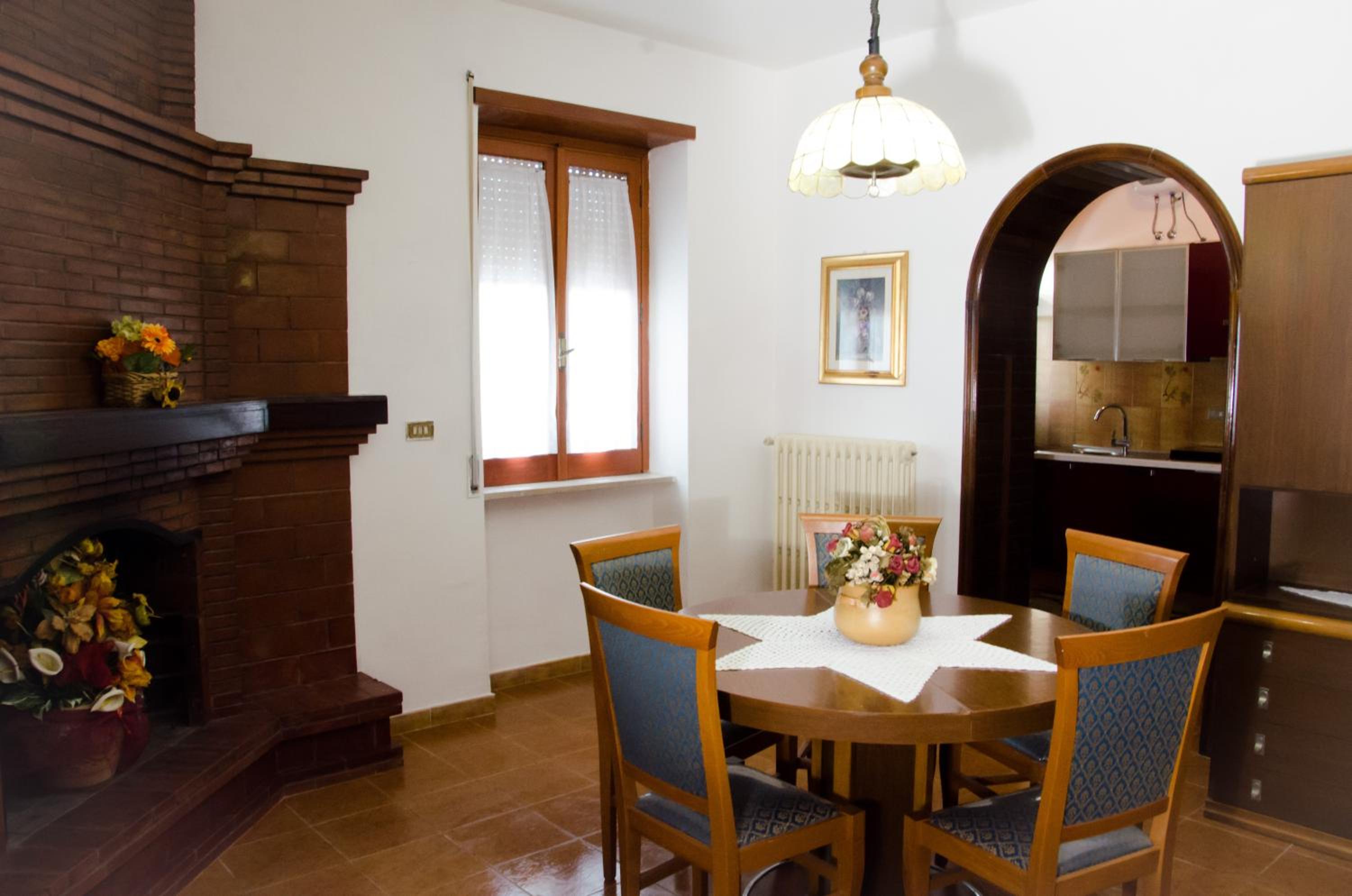 Three-Bedroom House - Photo 31