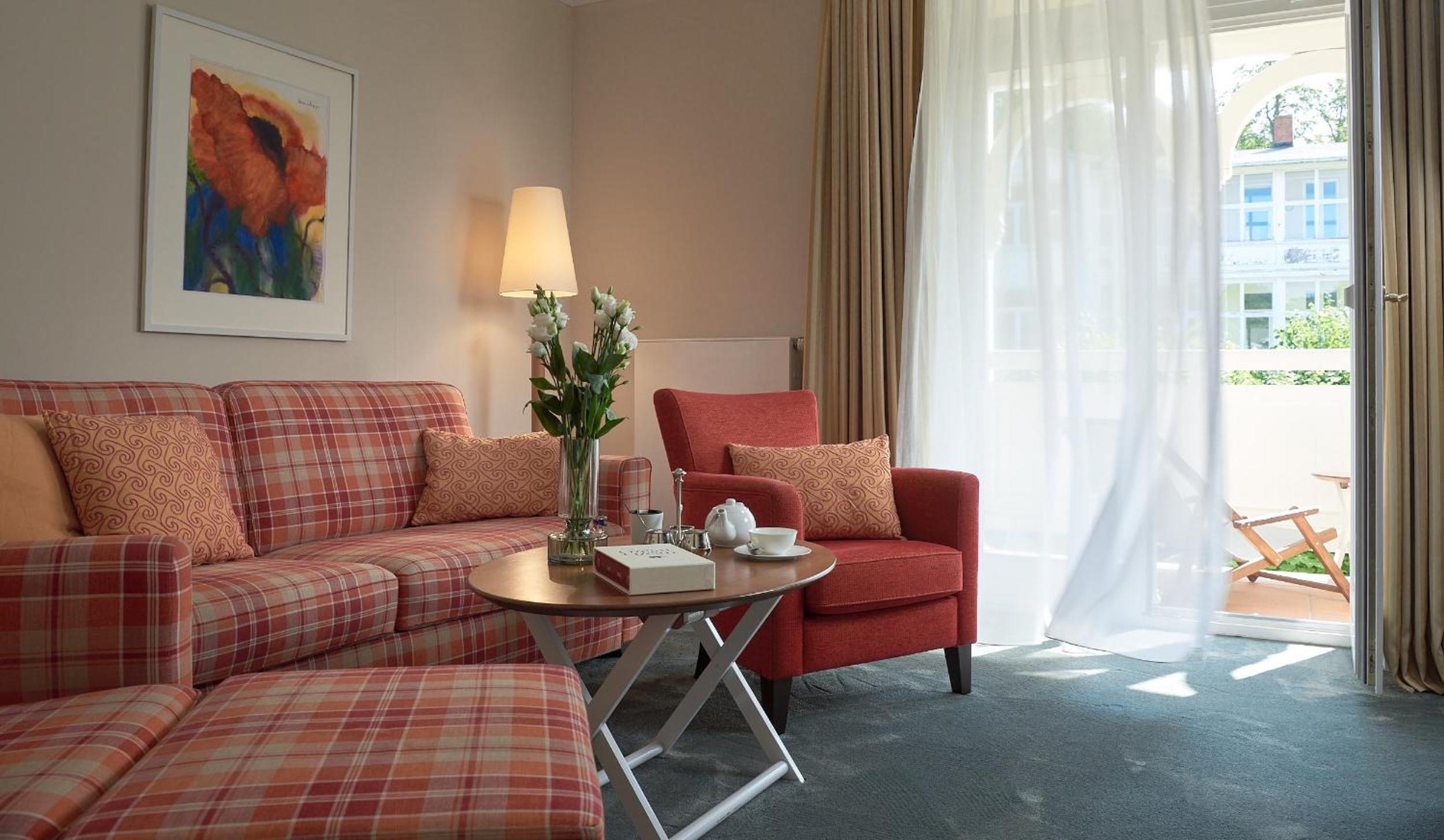 Deluxe Suite with Balcony or Loggia photo 1