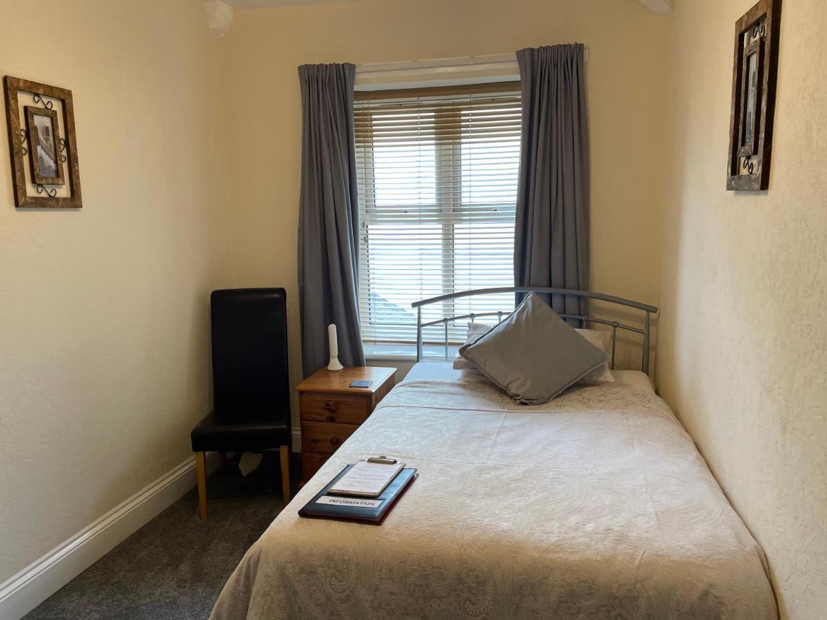 Single Room photo 1