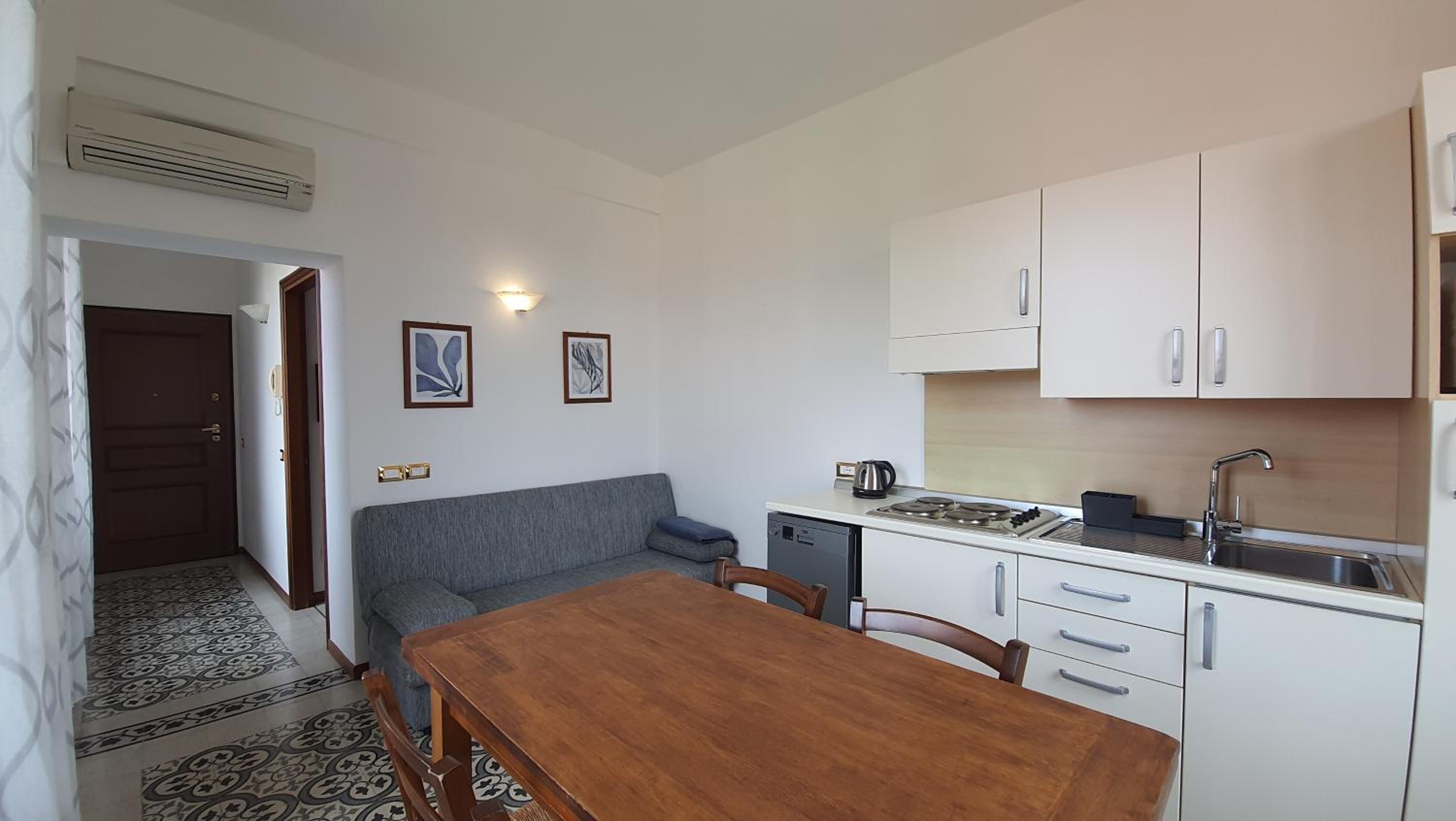 Two-Bedroom Apartment photo 3