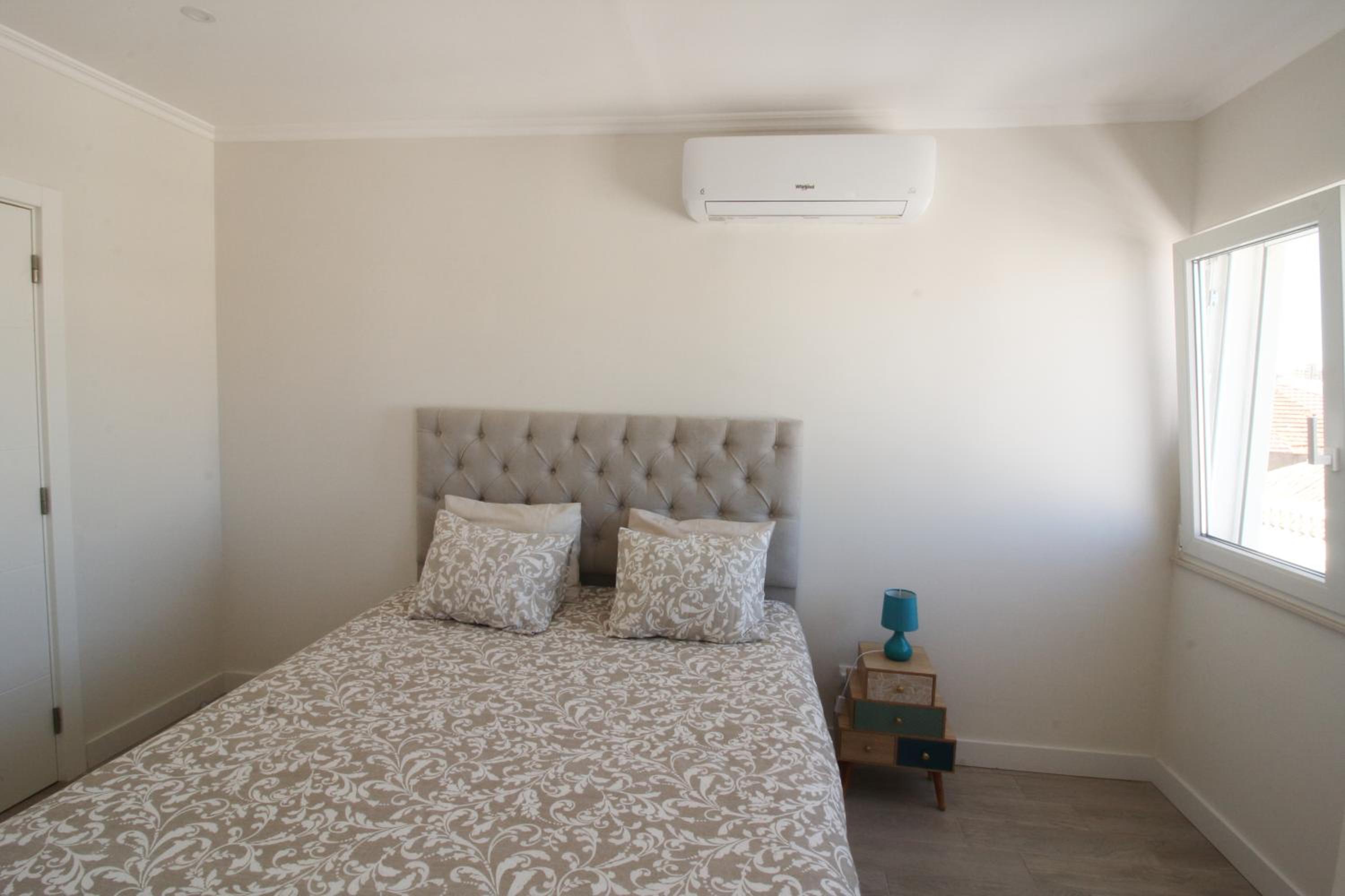 One-Bedroom Apartment - Photo 25