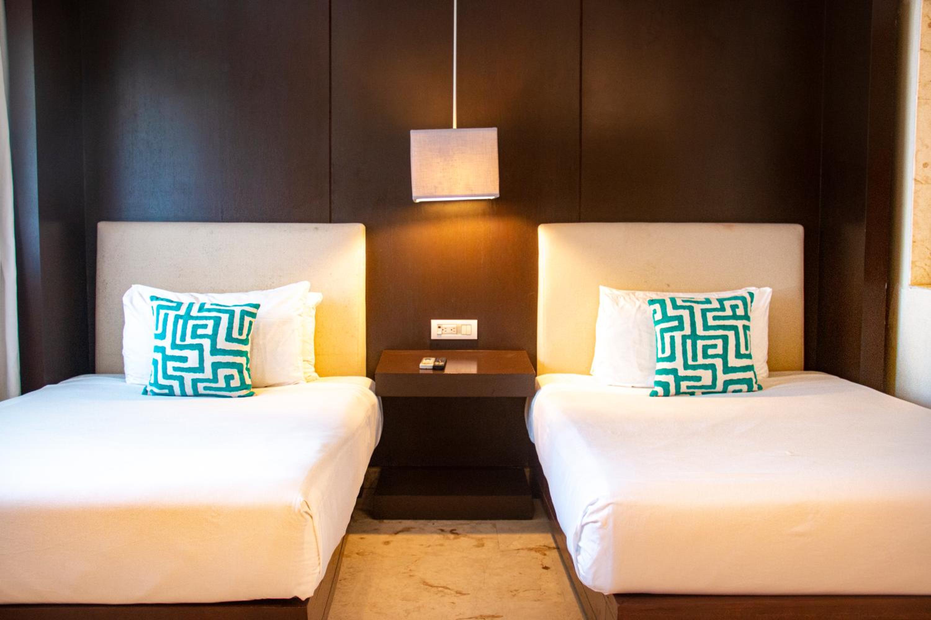 Double Room - Photo 13