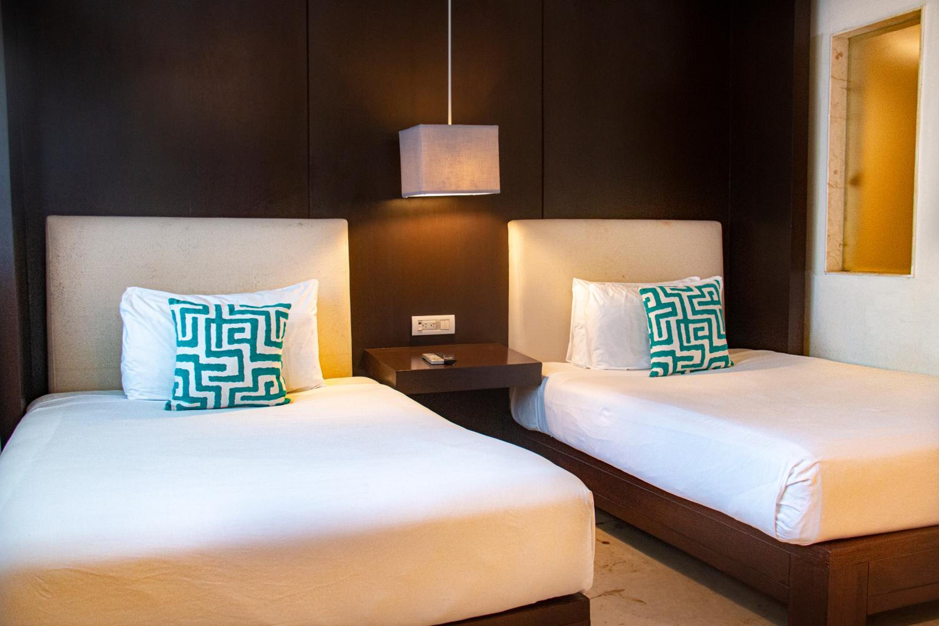 Double Room - Photo 12