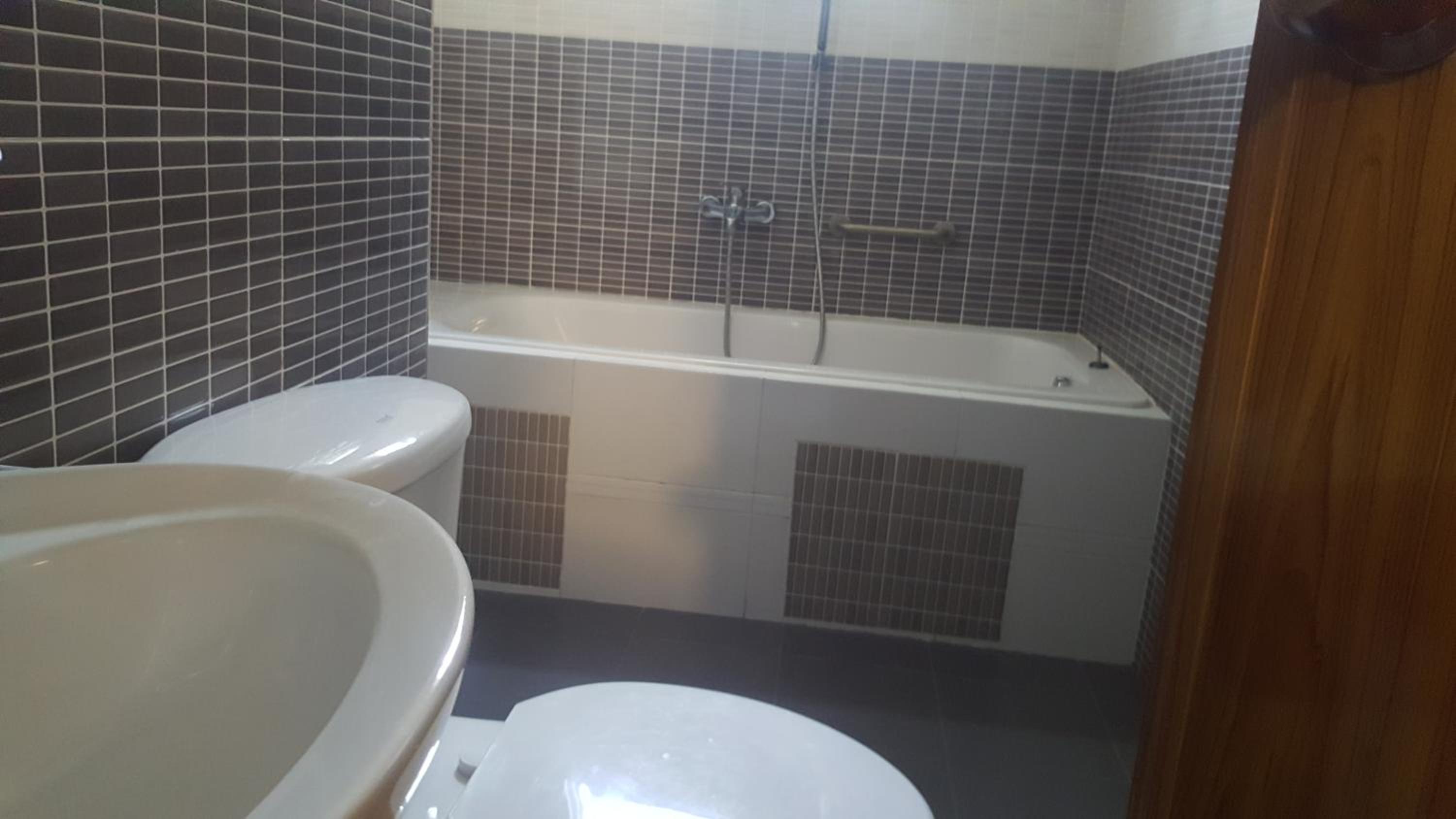 Double or Twin Room - Photo 12