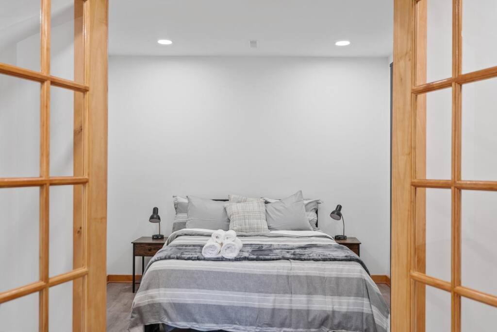 Four-Bedroom House photo 2