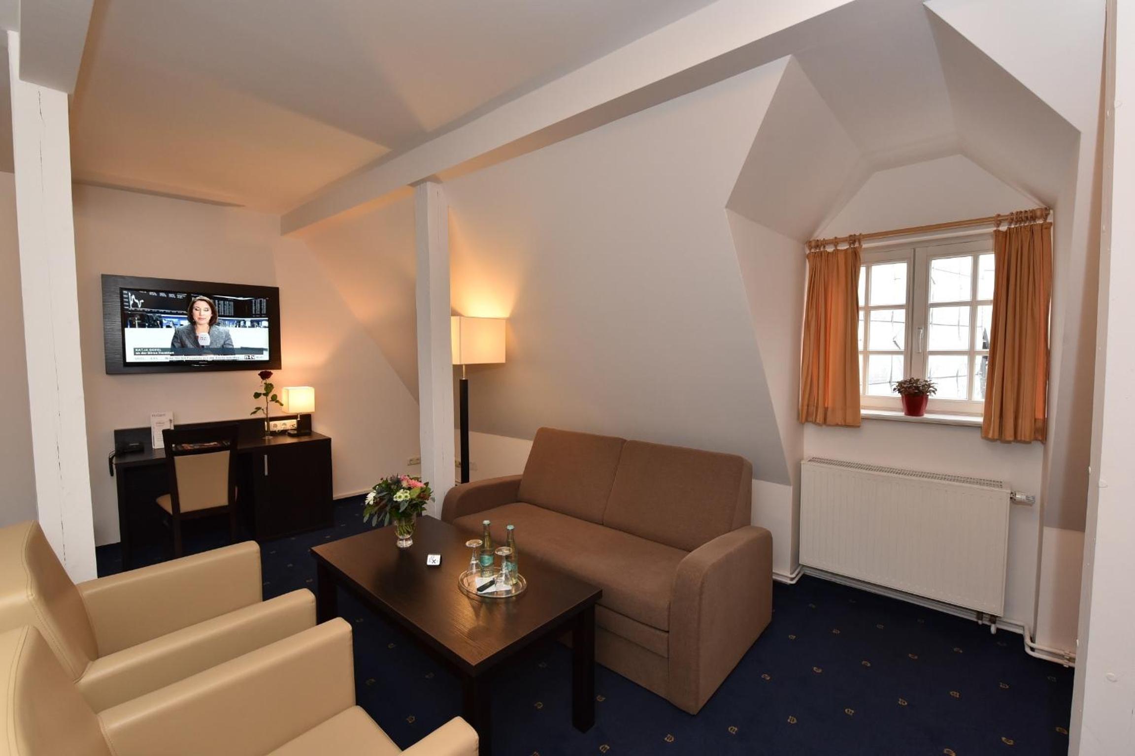 Standard Double Room photo 3