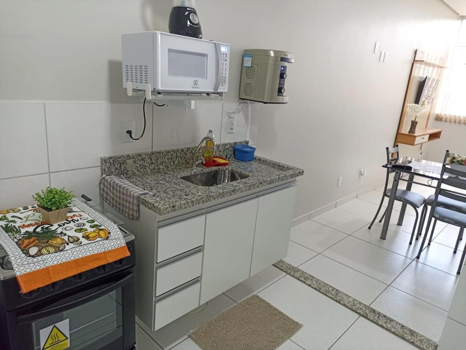 Apartment photo 2