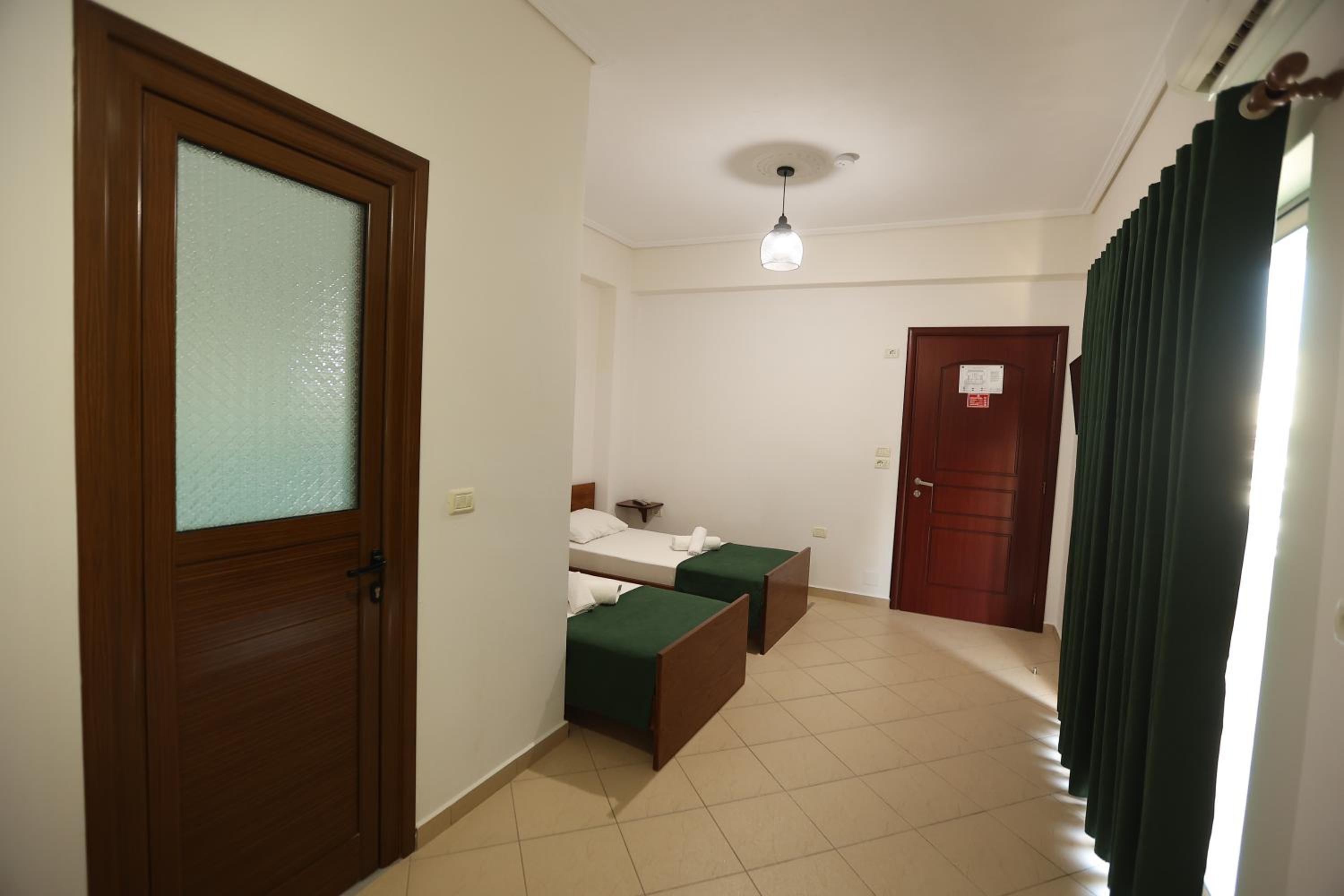 Triple Room with Shared Balcony photo 1