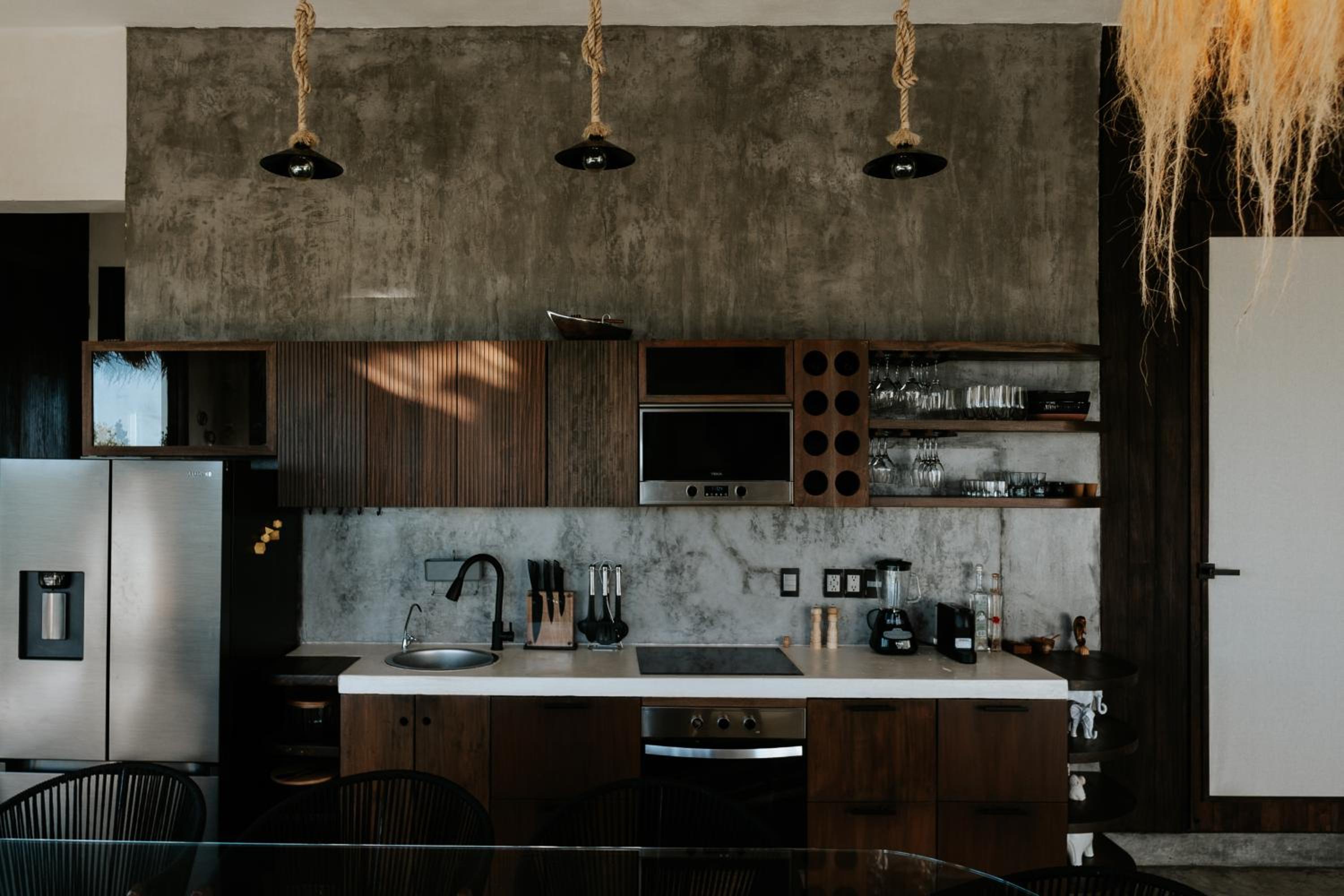 Three-Bedroom House - Photo 40