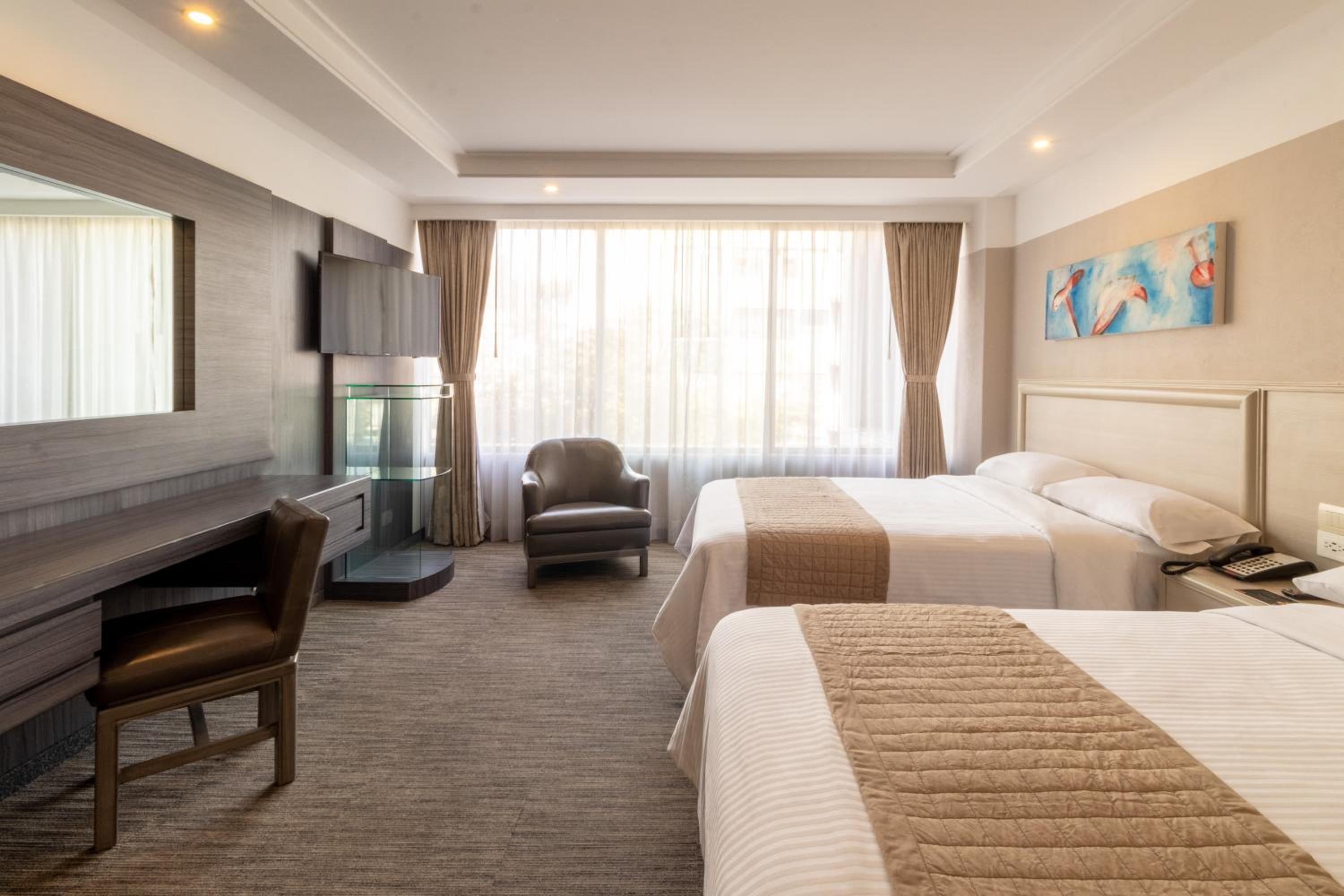 Deluxe Twin Room photo 1