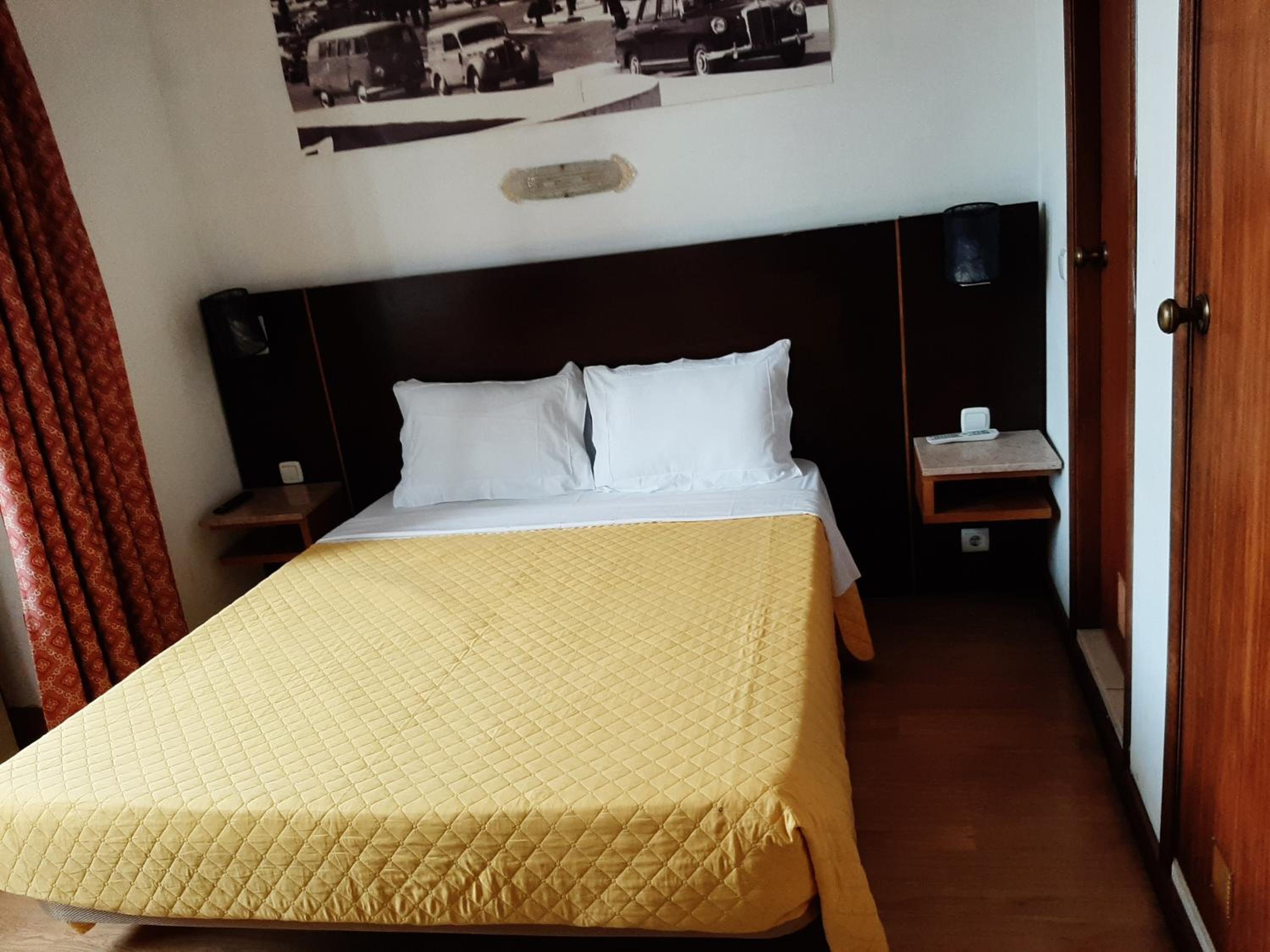 Double Room - Photo 4