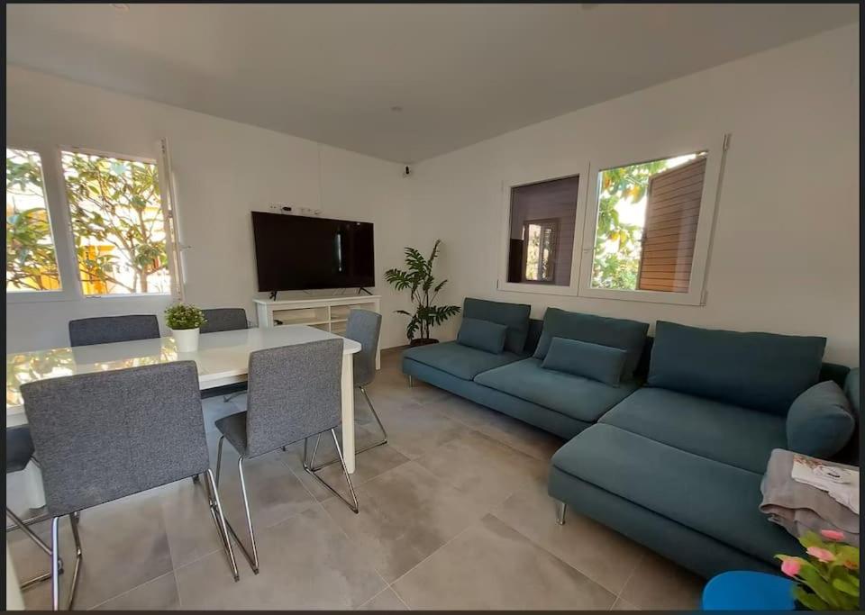 Casa de cuatro habitaciones