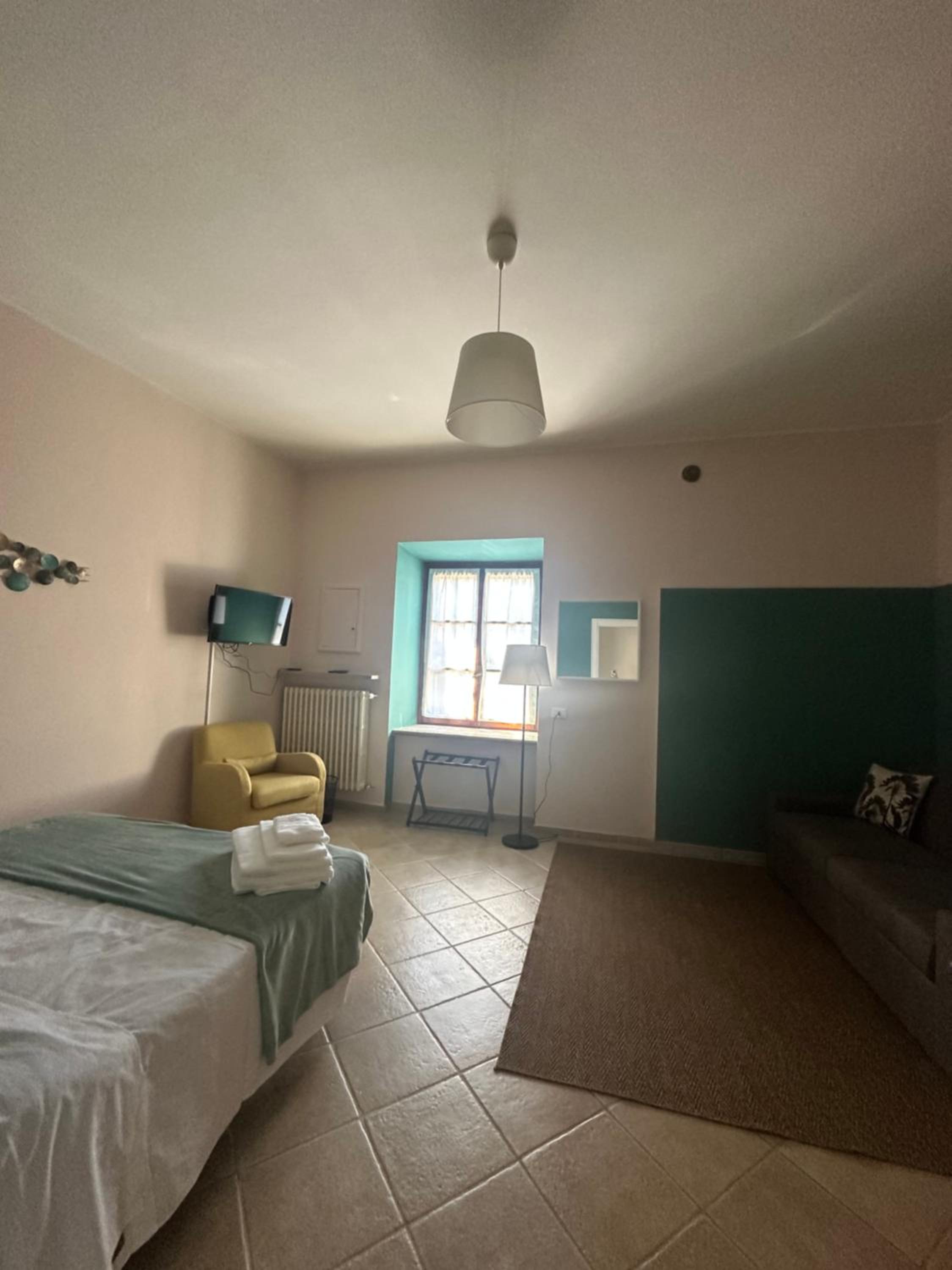 Double Room with Private Bathroom photo 2