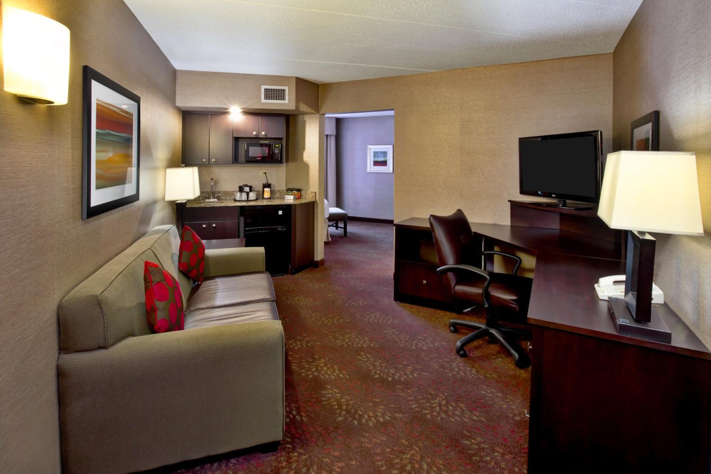 King Suite with Sofa Bed photo 1