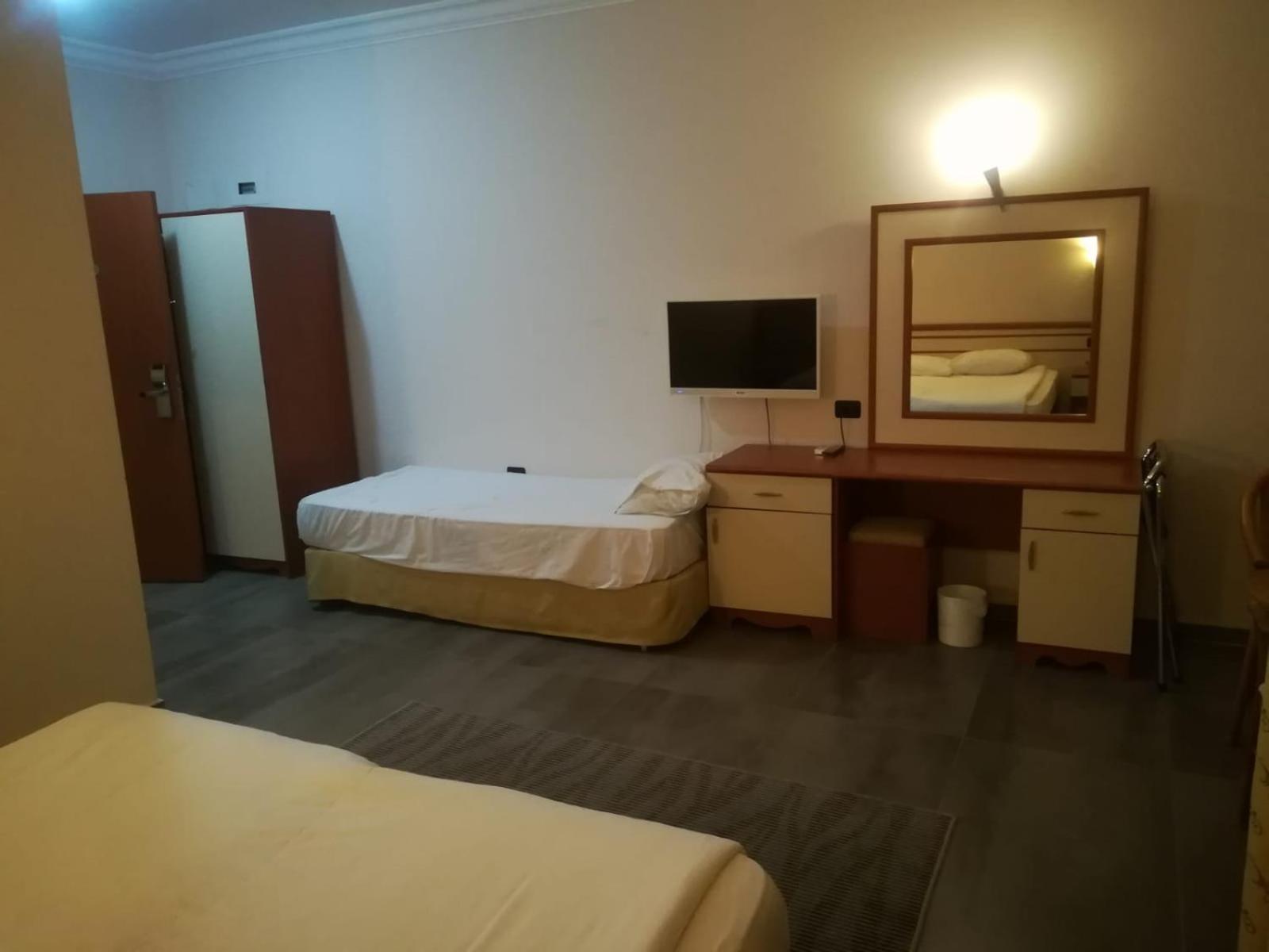Economy Double or Twin Room photo 2