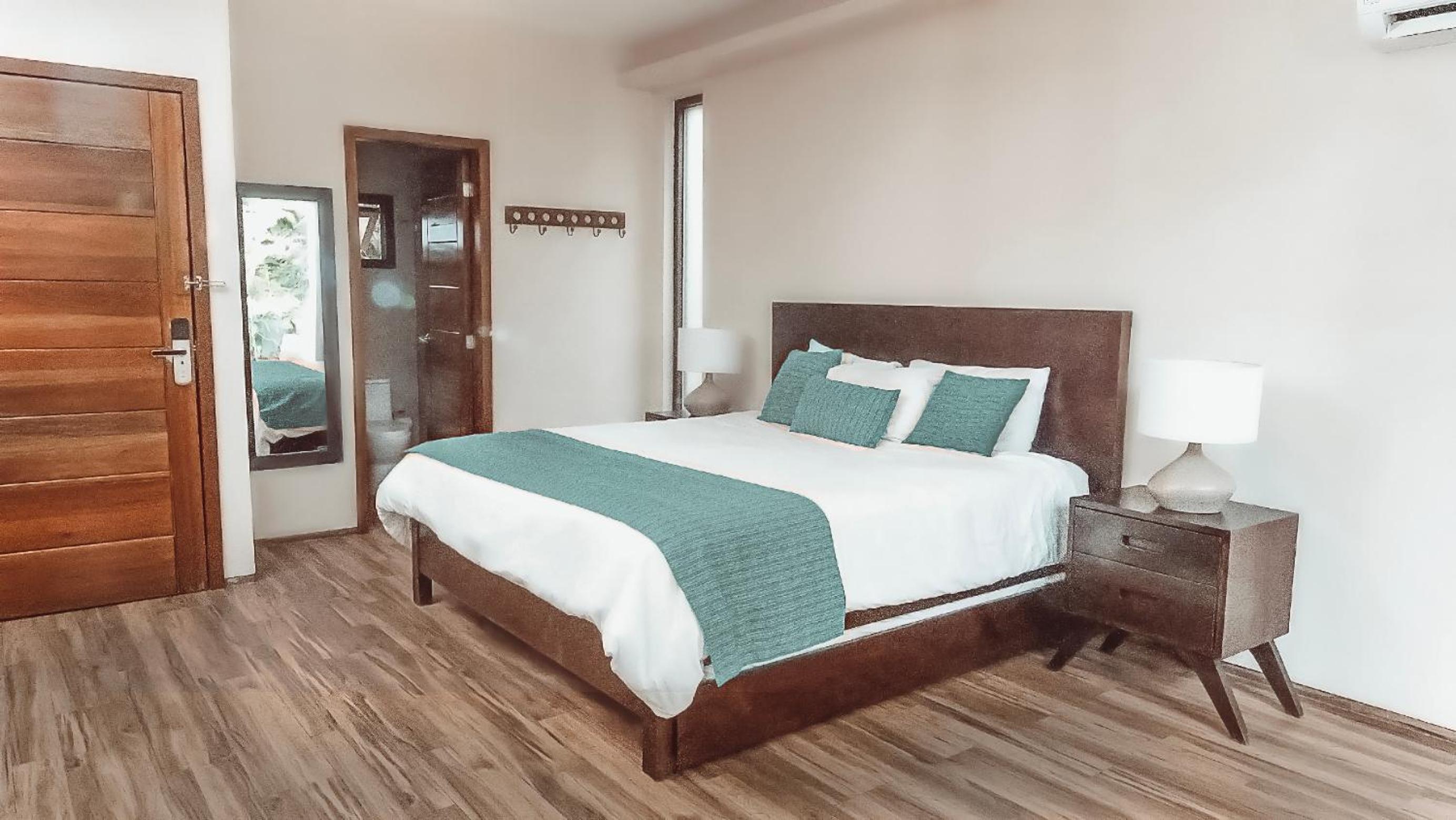 Suite with Jungle View - Photo 4