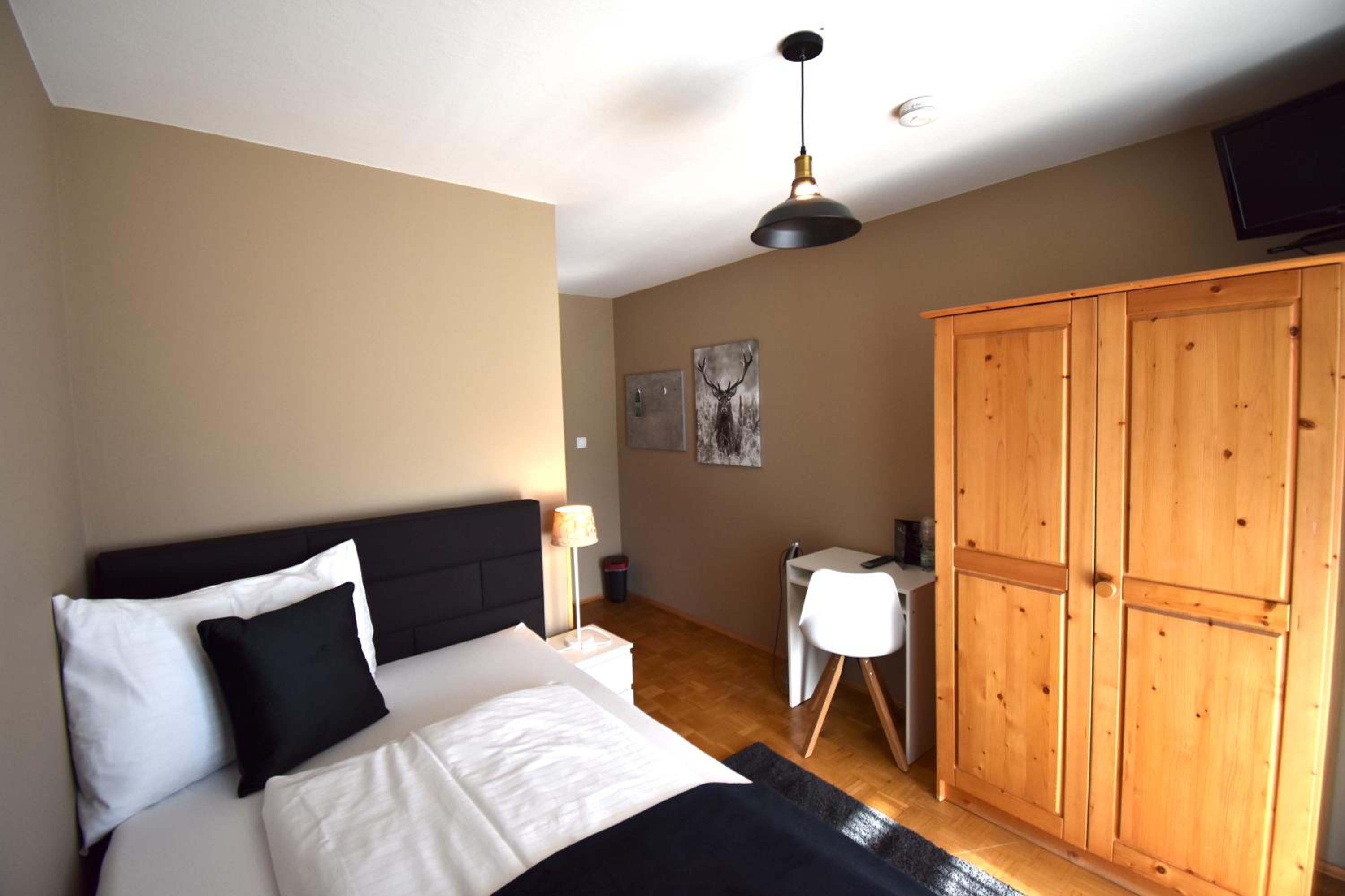 Single Room with Balcony photo 3