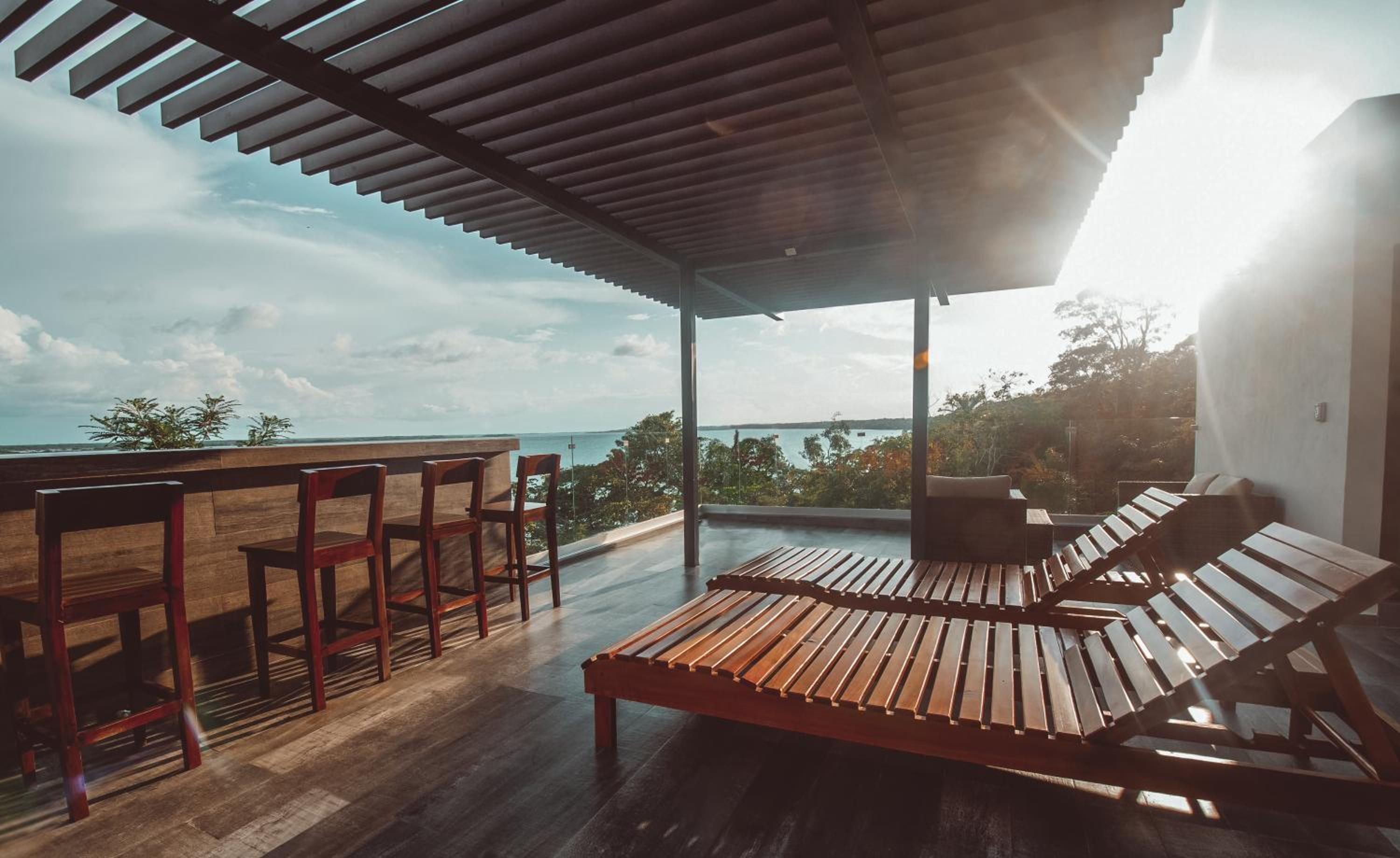 Suite with Lake View photo 2