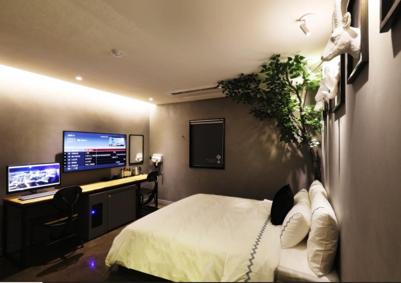 Standard Double Room photo 3