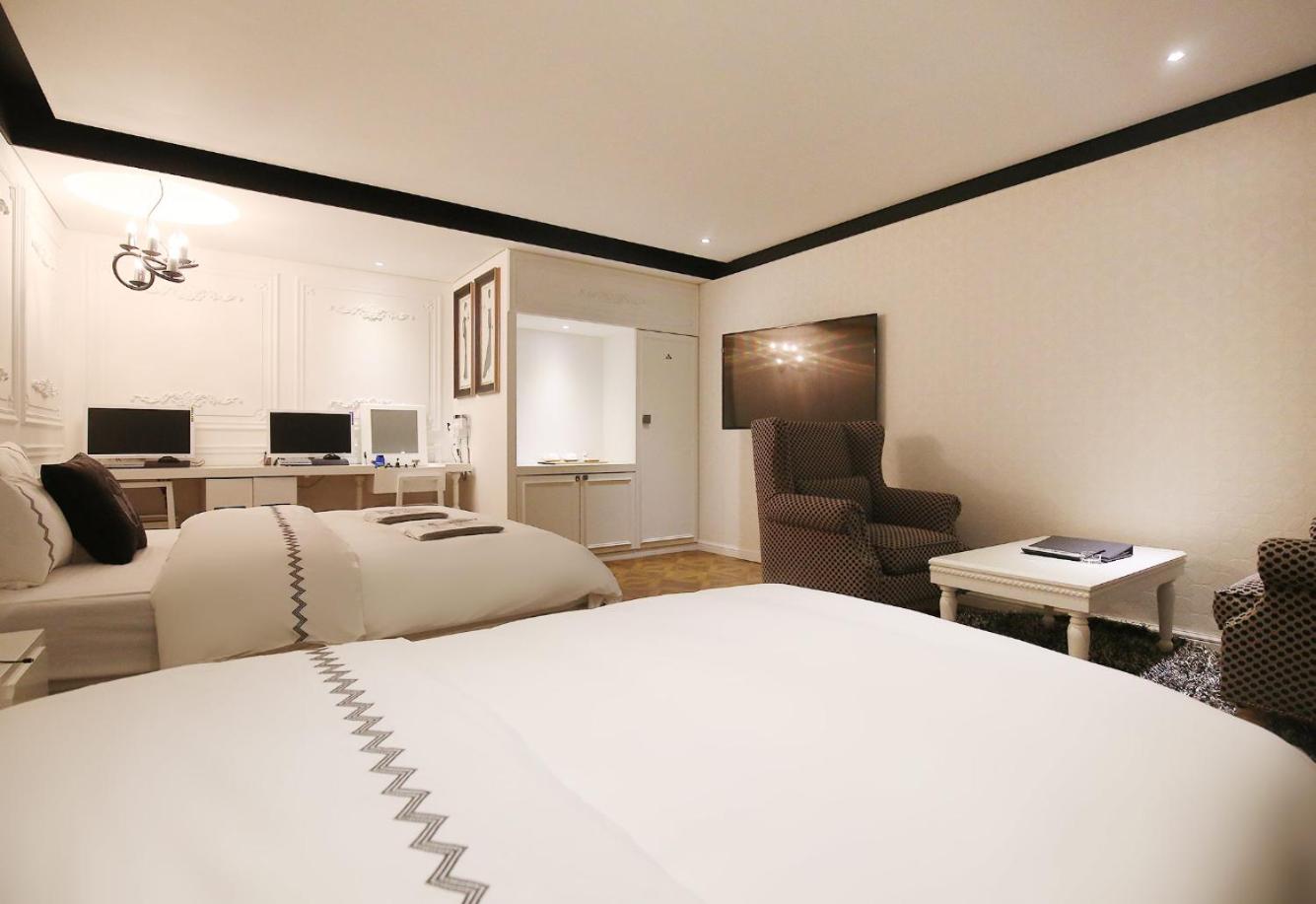 Superior Twin Room photo 1