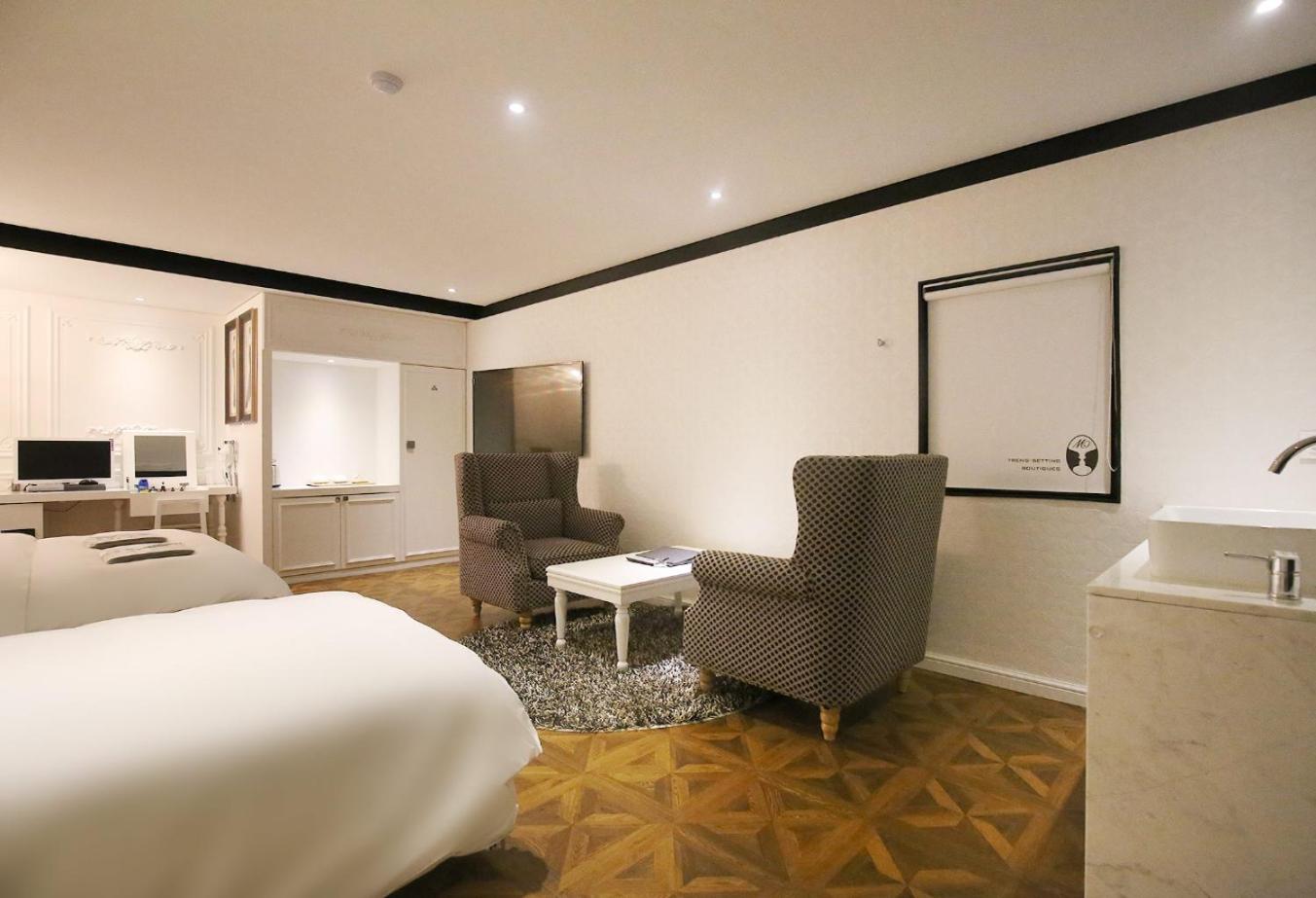 Superior Twin Room photo 2