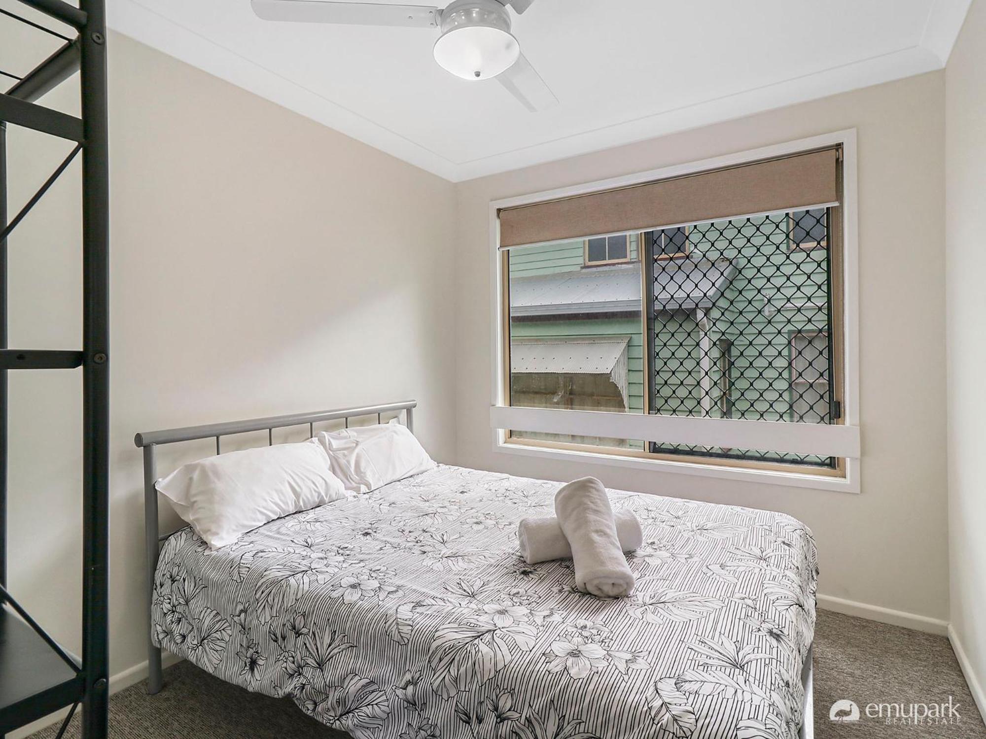 Three-Bedroom House photo 1