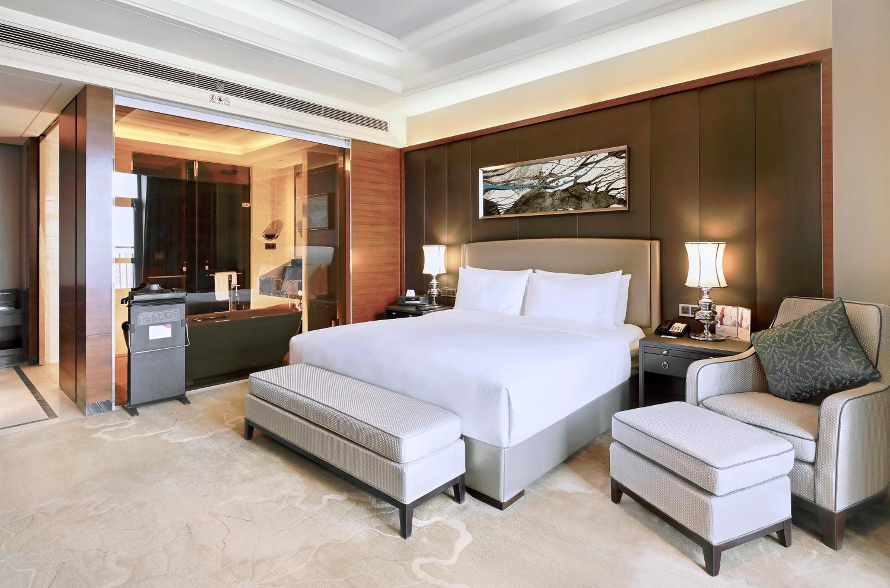 Standard Twin Room - Lounge Access