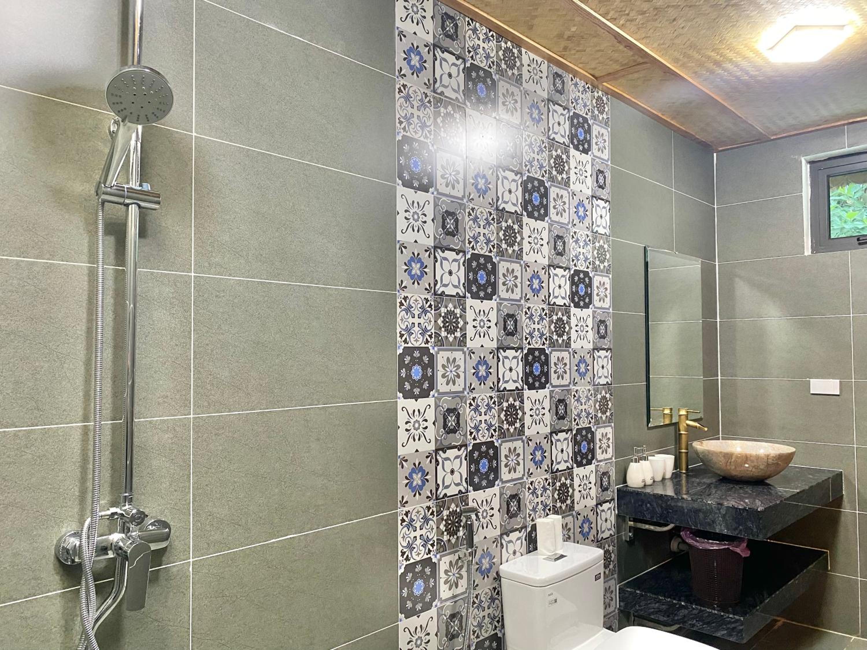 Deluxe Bungalow - Photo 2
