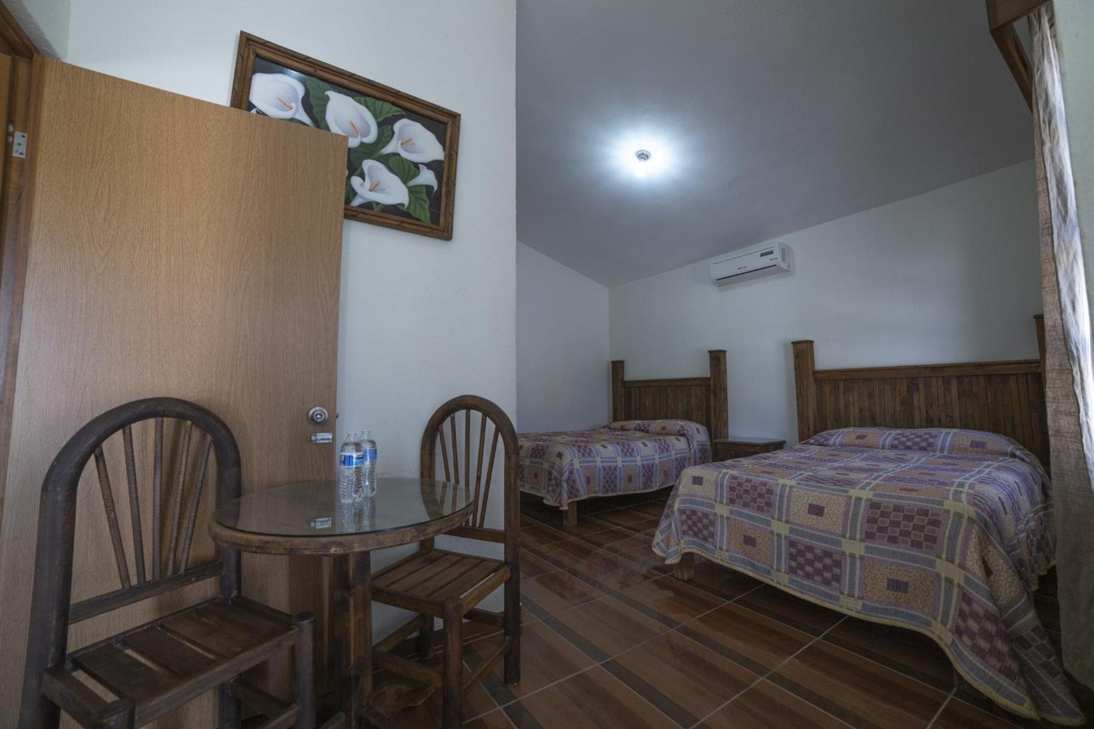 One-Bedroom Cottage photo 1