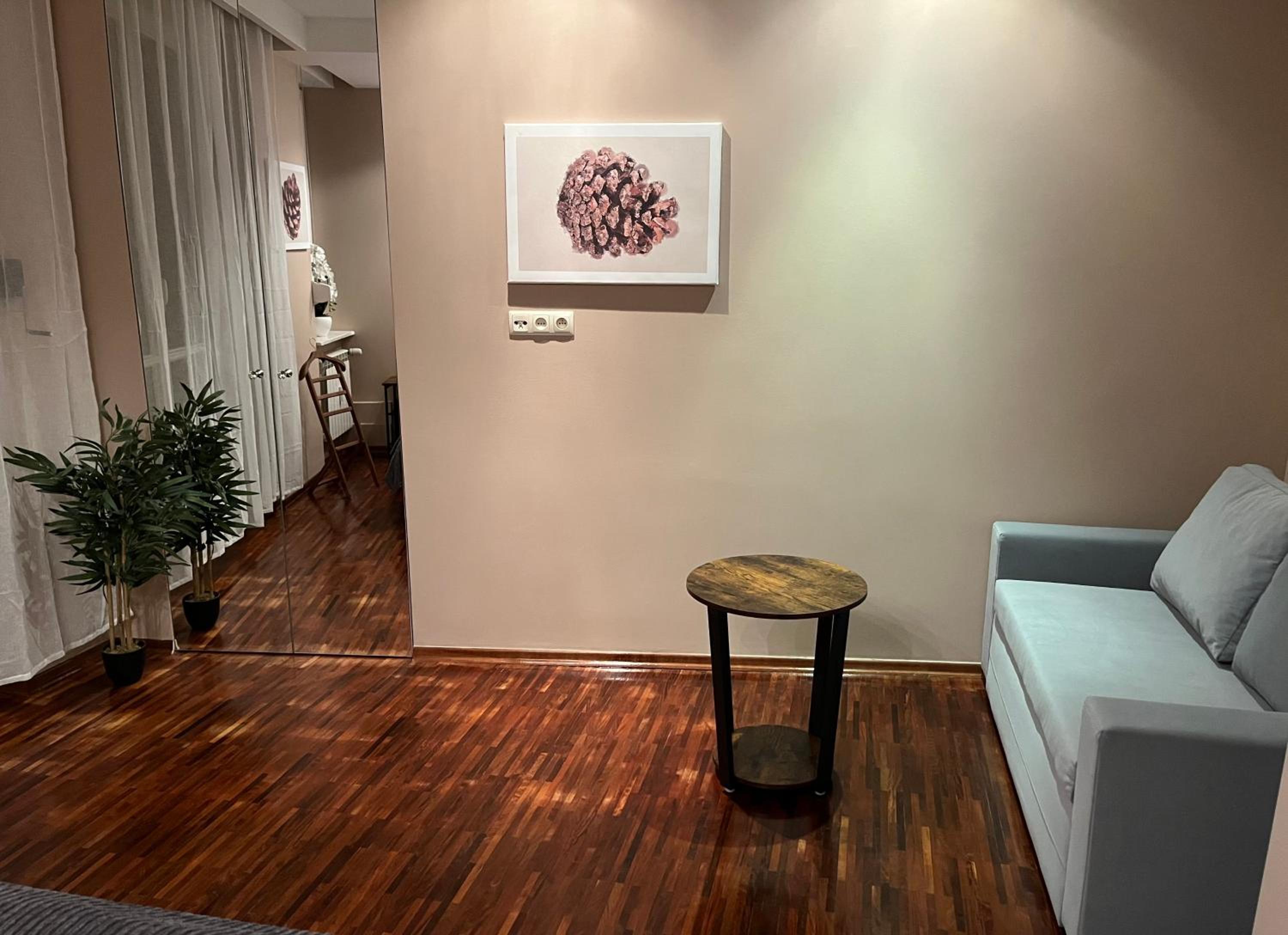 Apartment - Photo 17