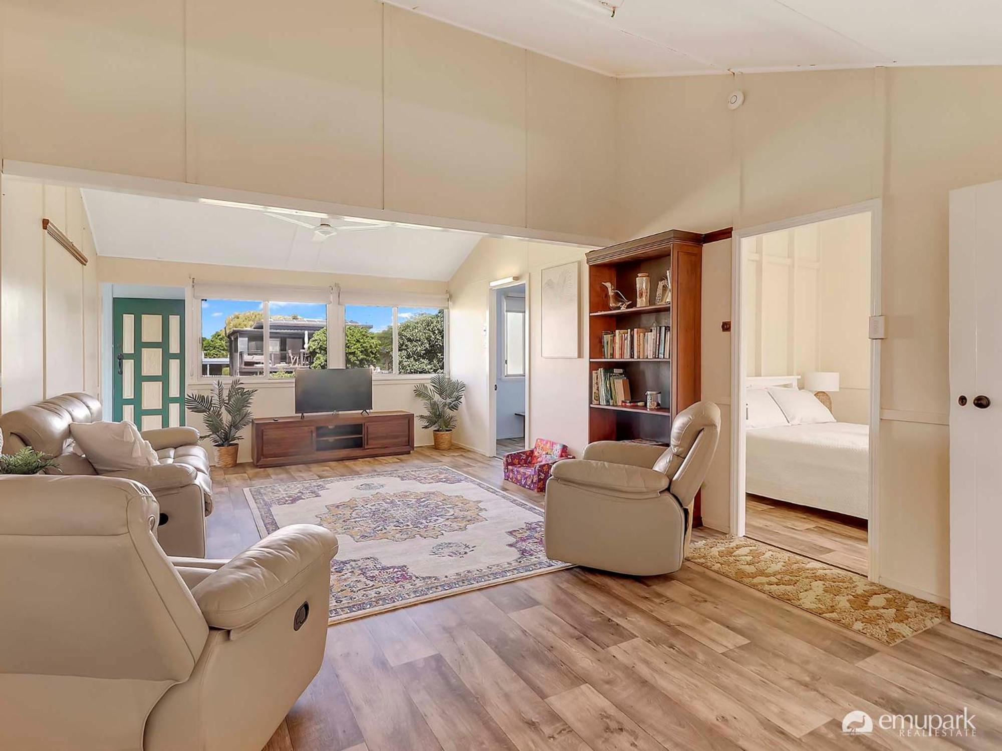 Three-Bedroom House photo 1