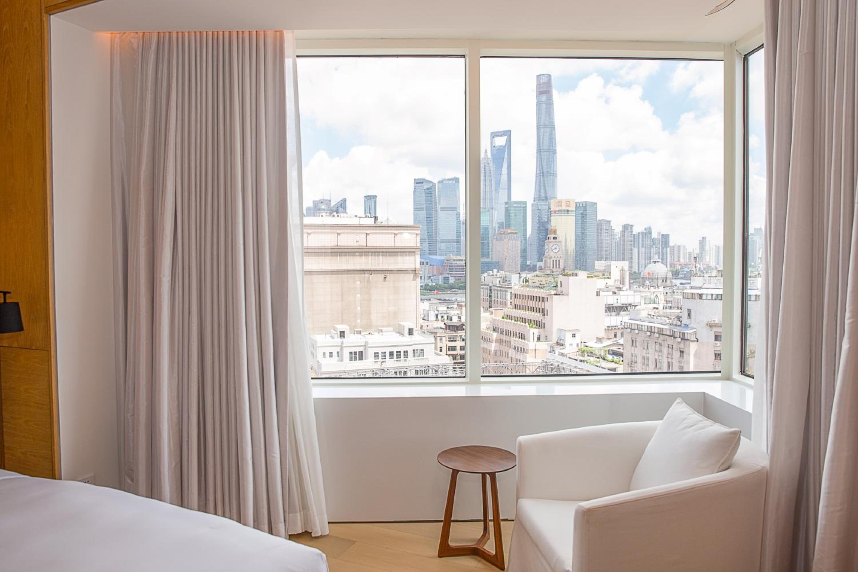 Pearl Tower View Queen Beds Room