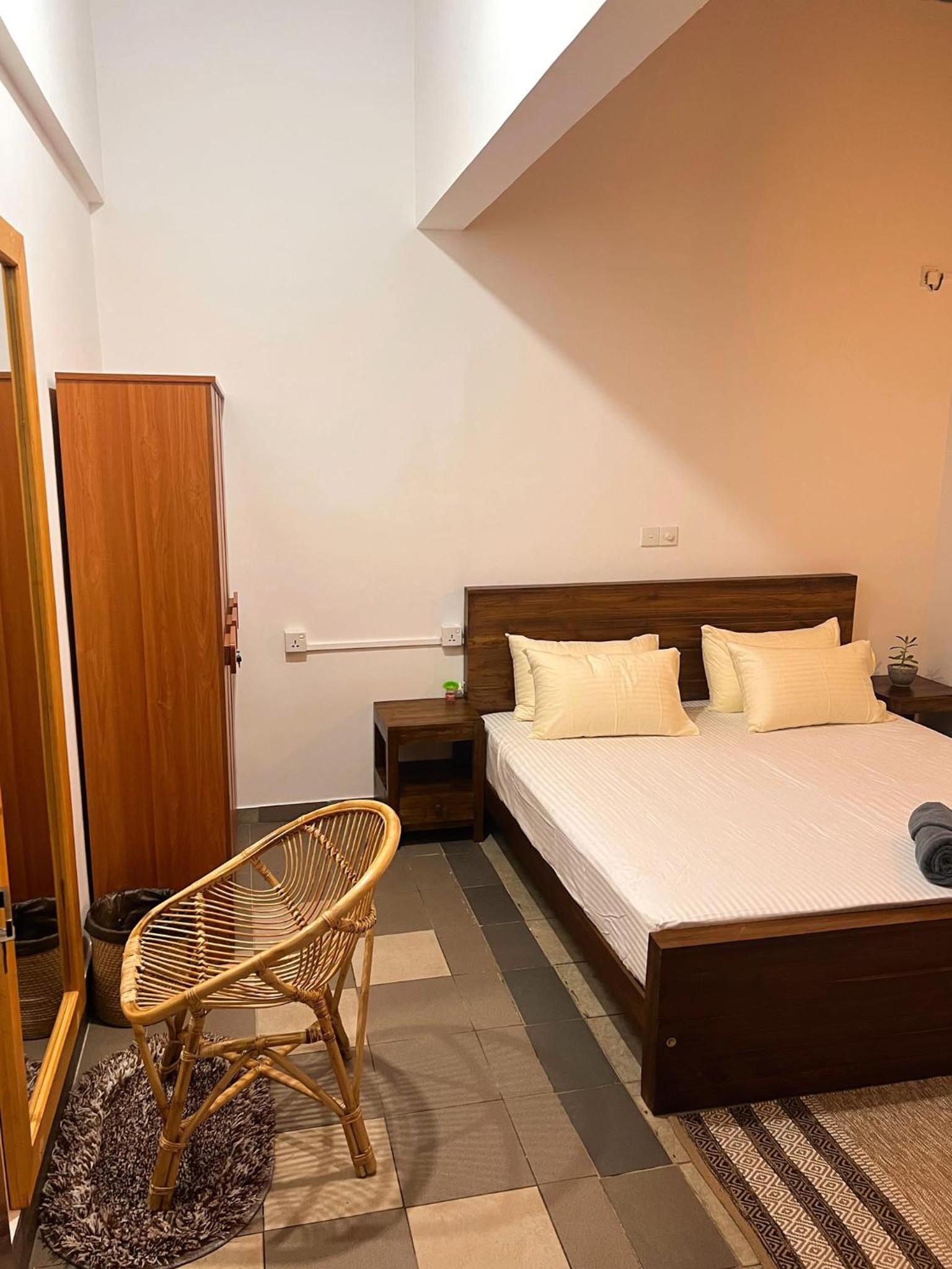 Deluxe Double Room with Balcony photo 2
