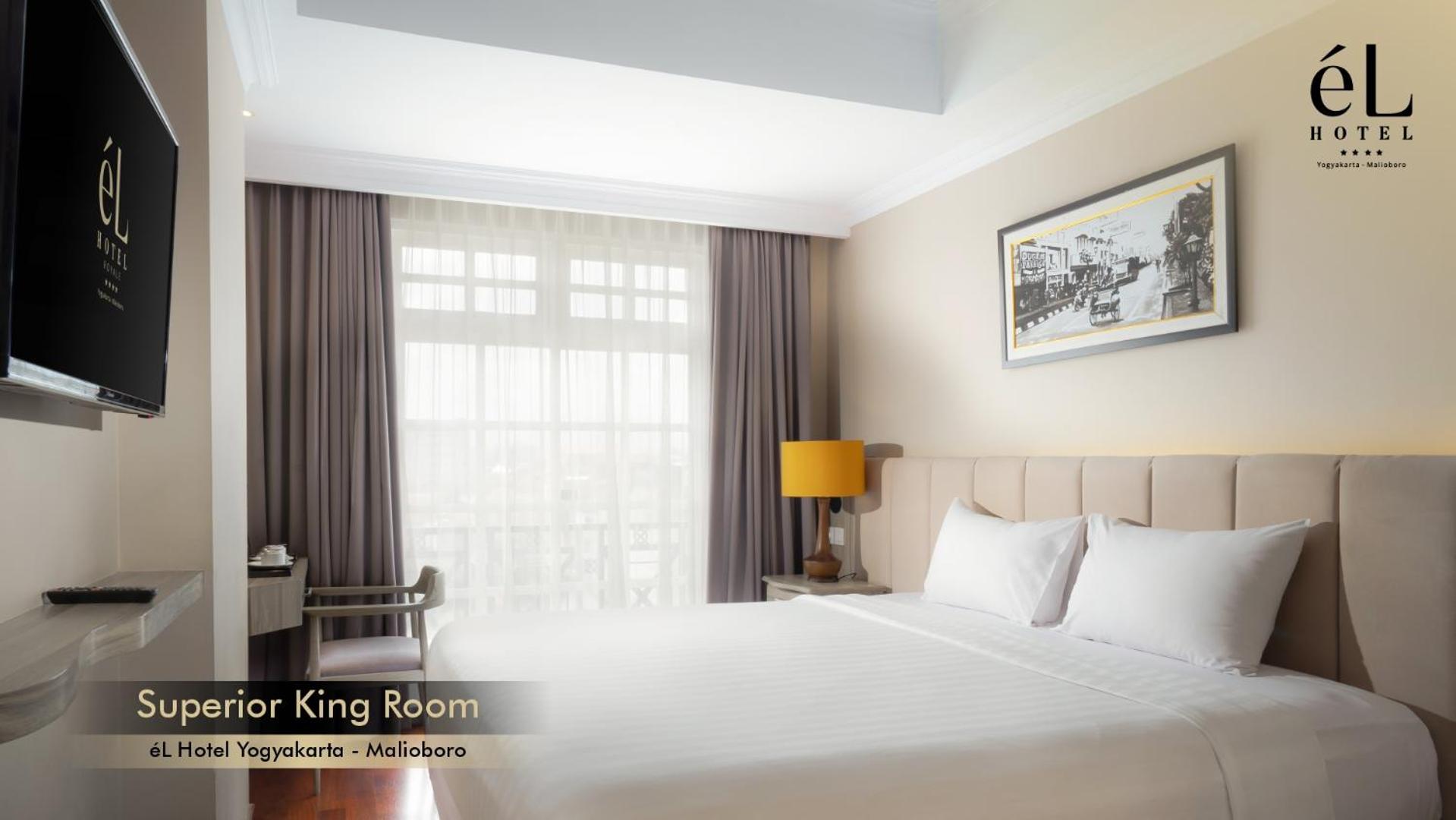 Superior King Room - Photo 2