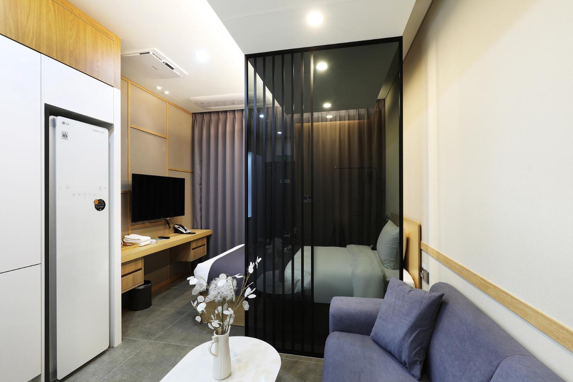 Superior Single Room (No parking) photo 3