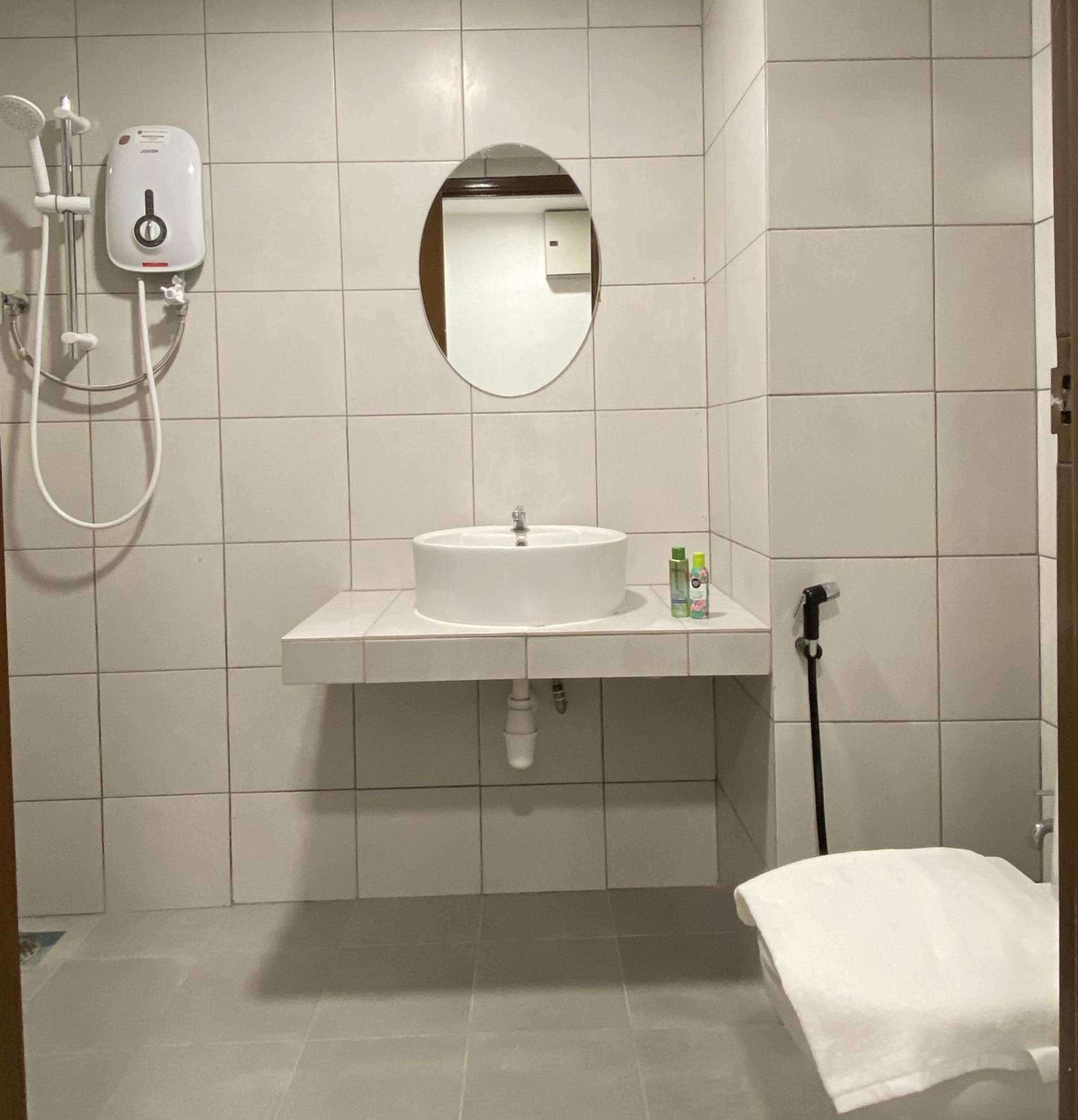 Deluxe Triple Room - Photo 7
