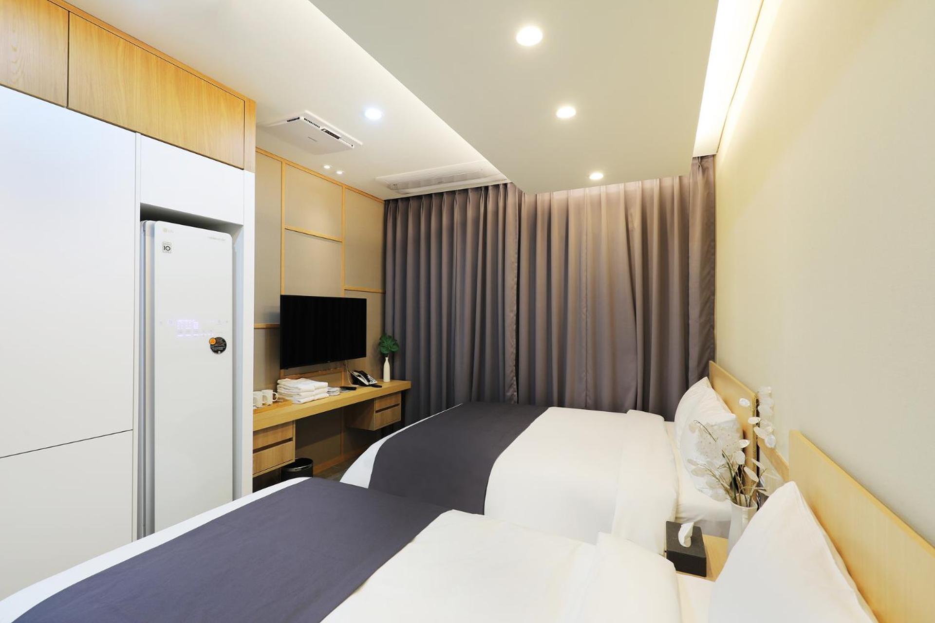 Deluxe Twin Room (No parking) - Photo 3