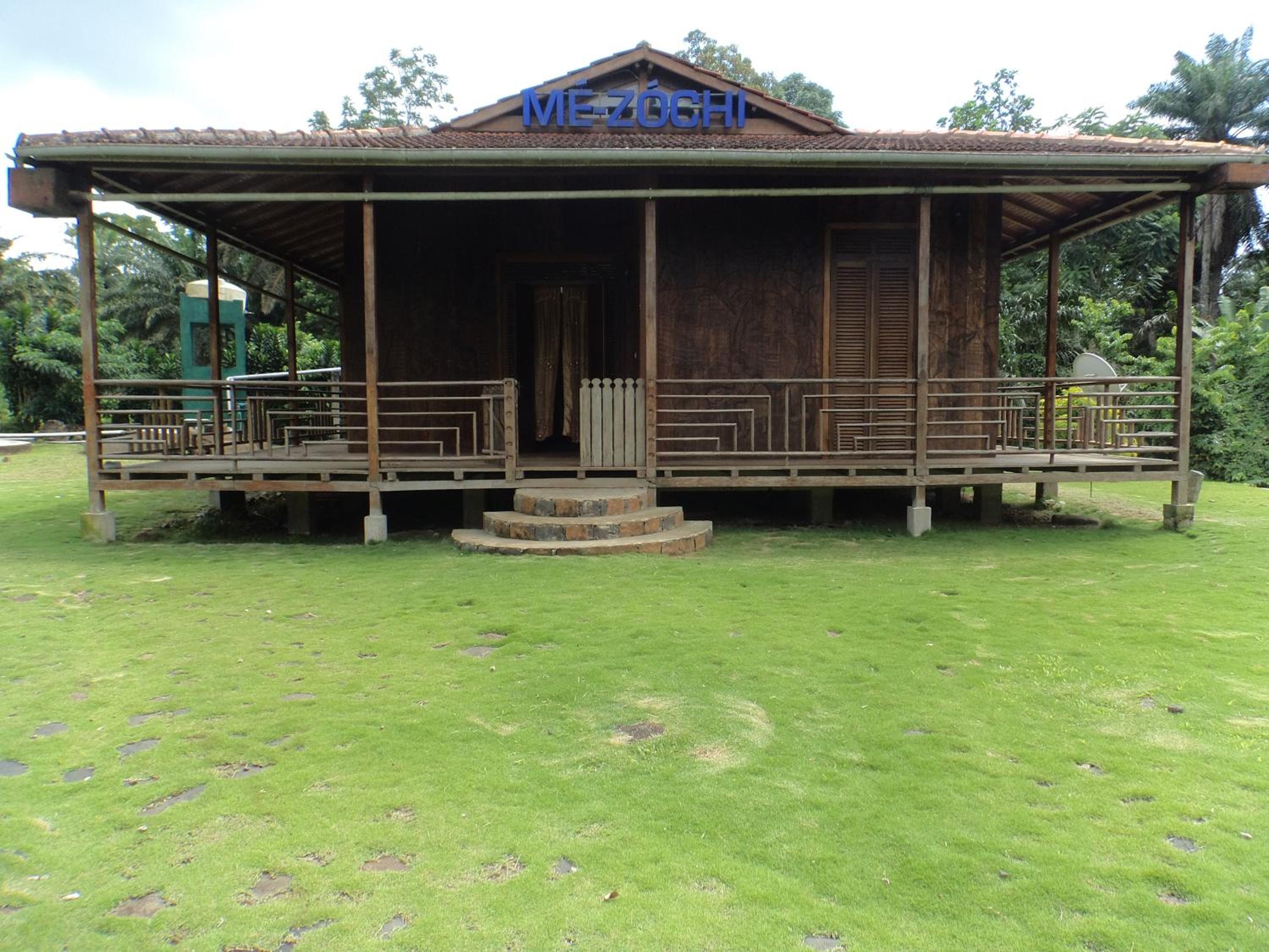 Family Bungalow photo 1
