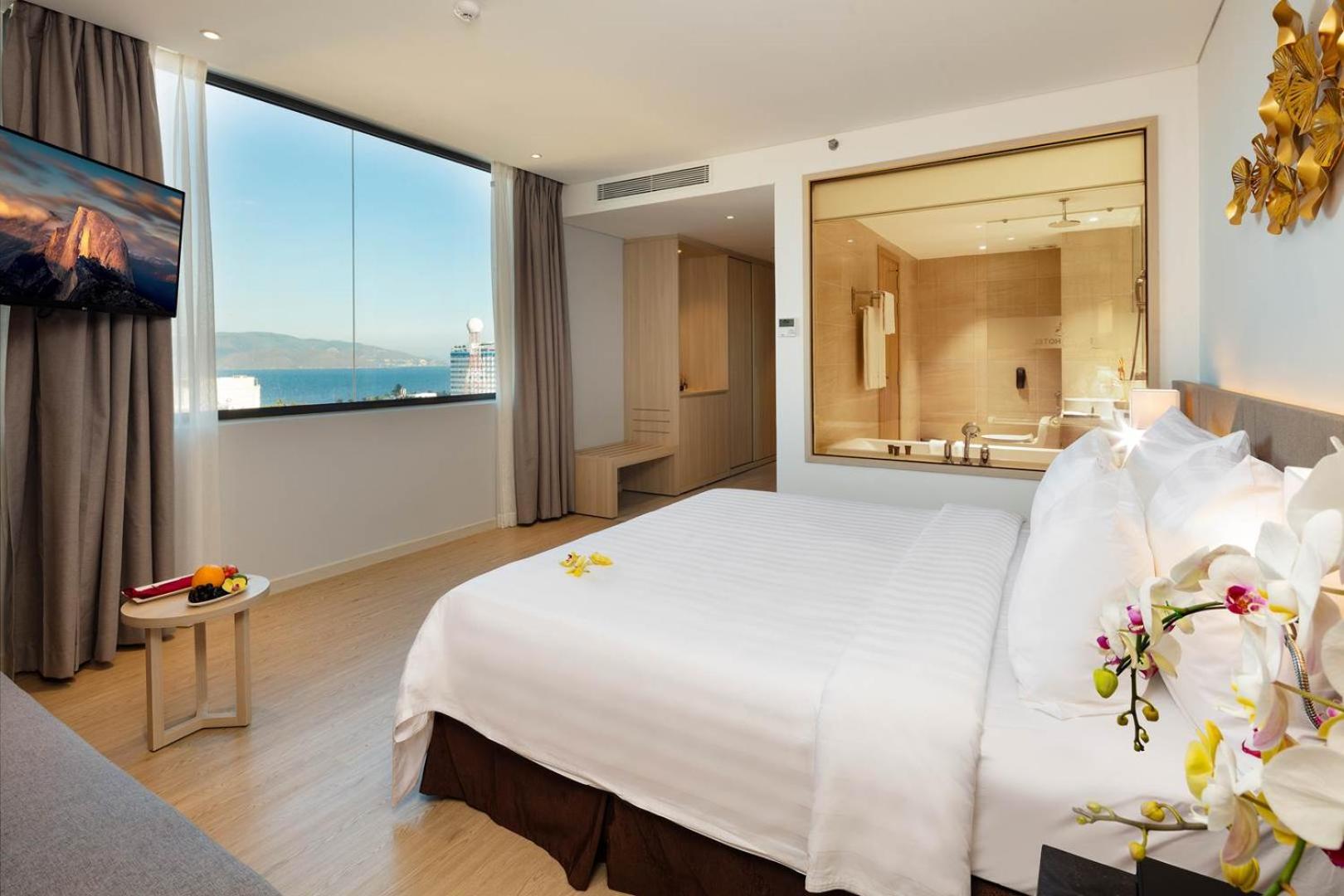 Grand Deluxe Sea View - Photo 1