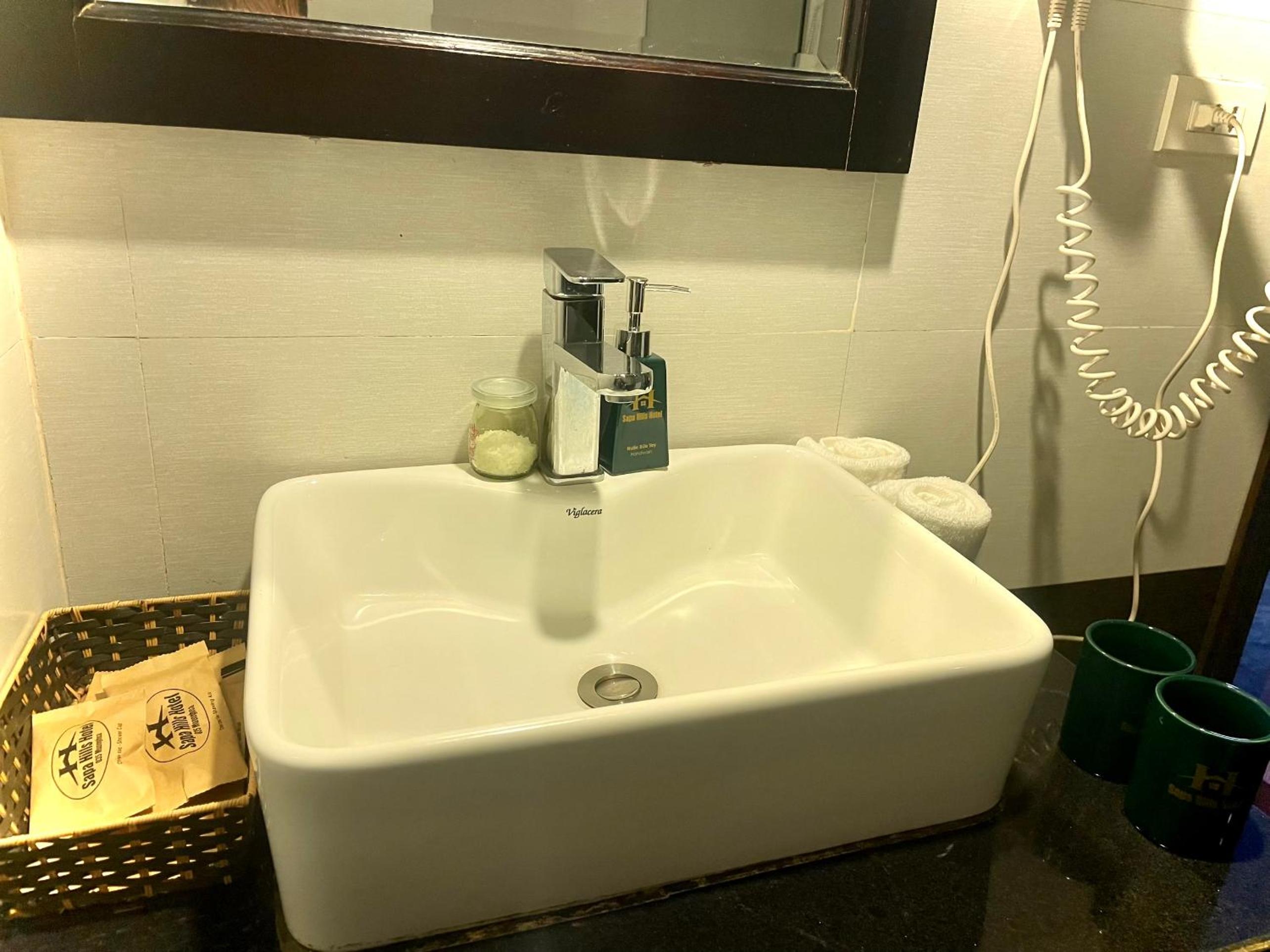 Standard Double or Twin Room photo 2