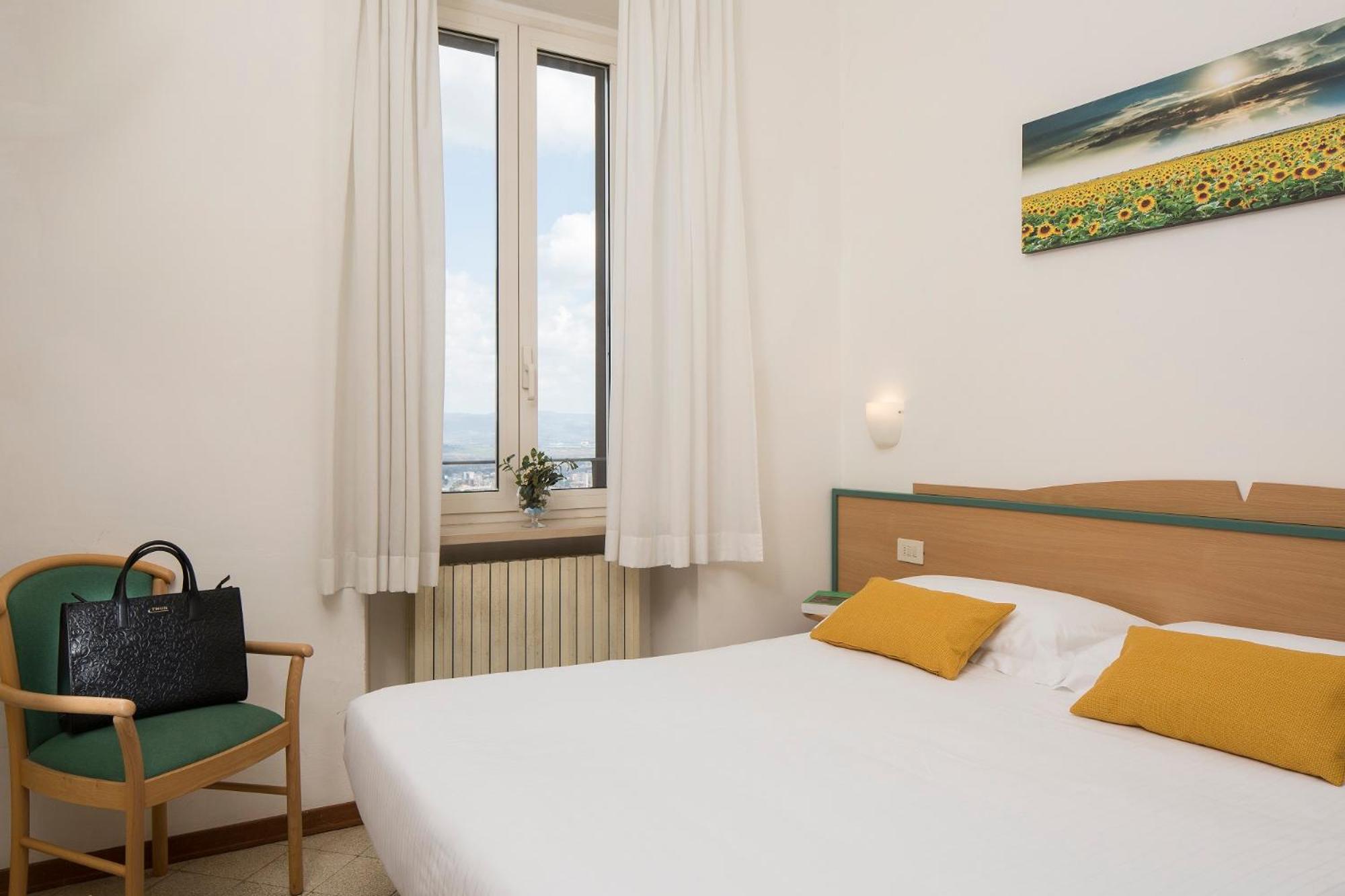 Double Room with Garden View - Photo 1