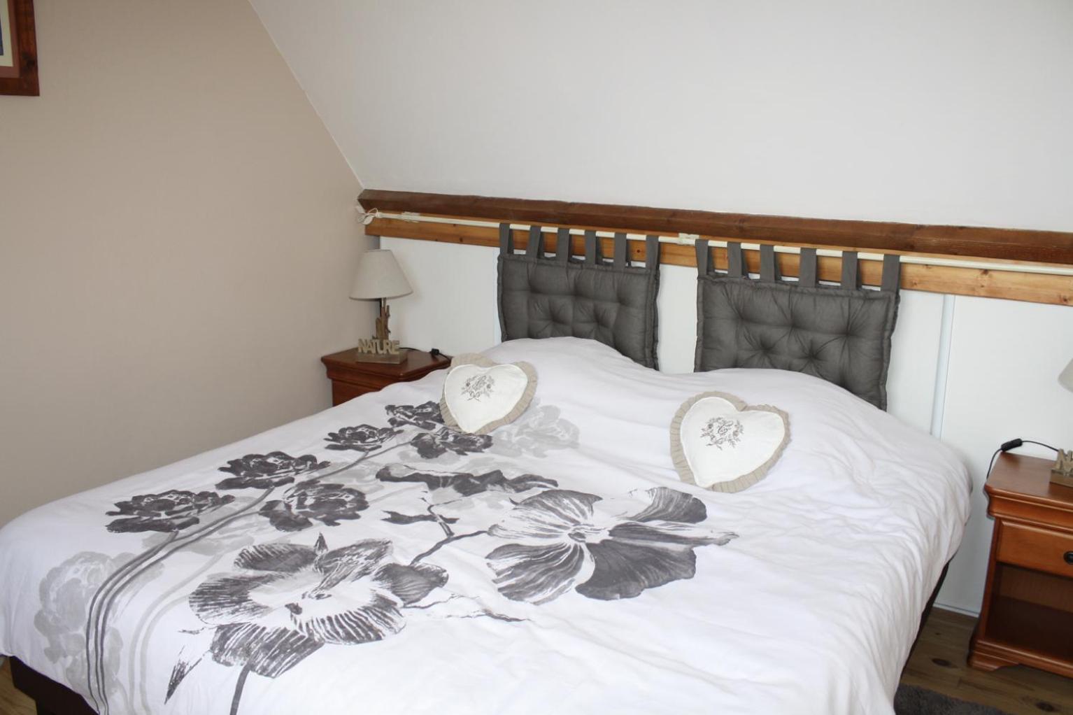 Two-Bedroom House photo 2