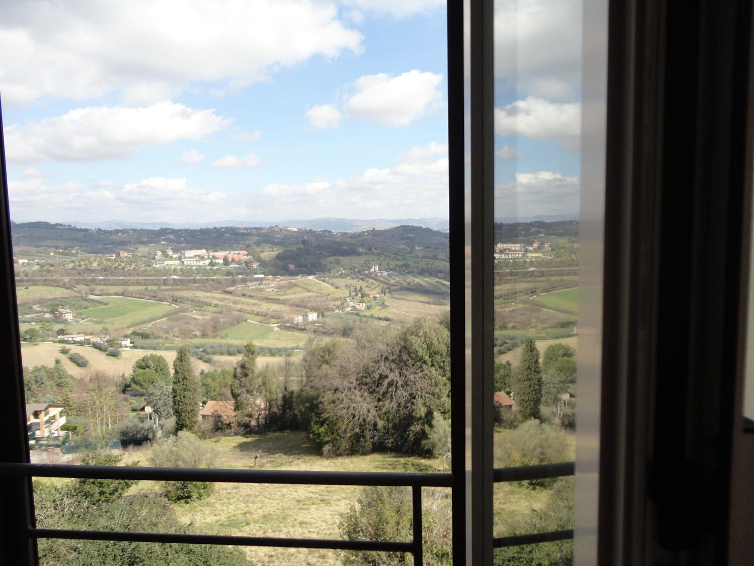 Twin Room with Garden View - Photo 8