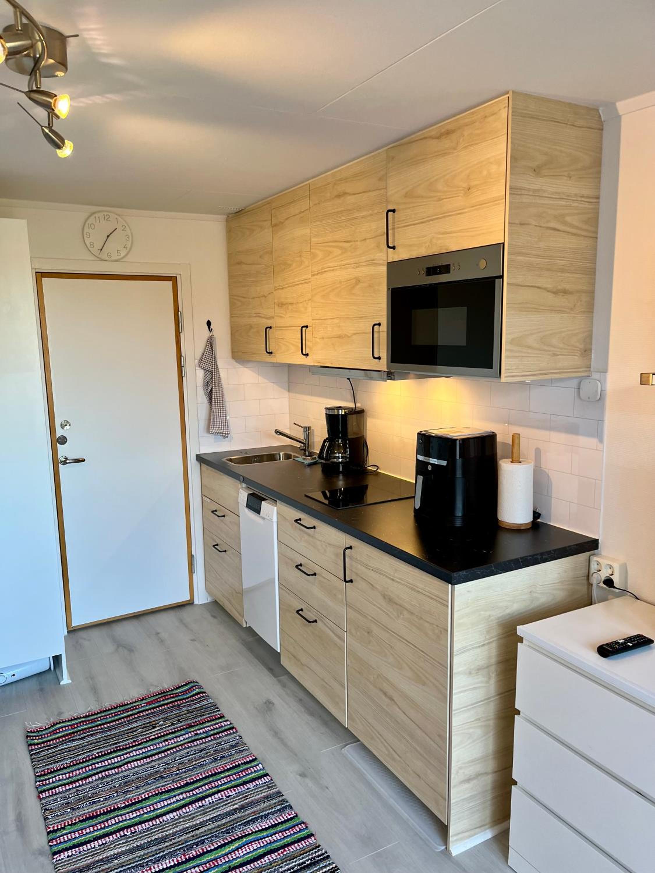 One-Bedroom House photo 2