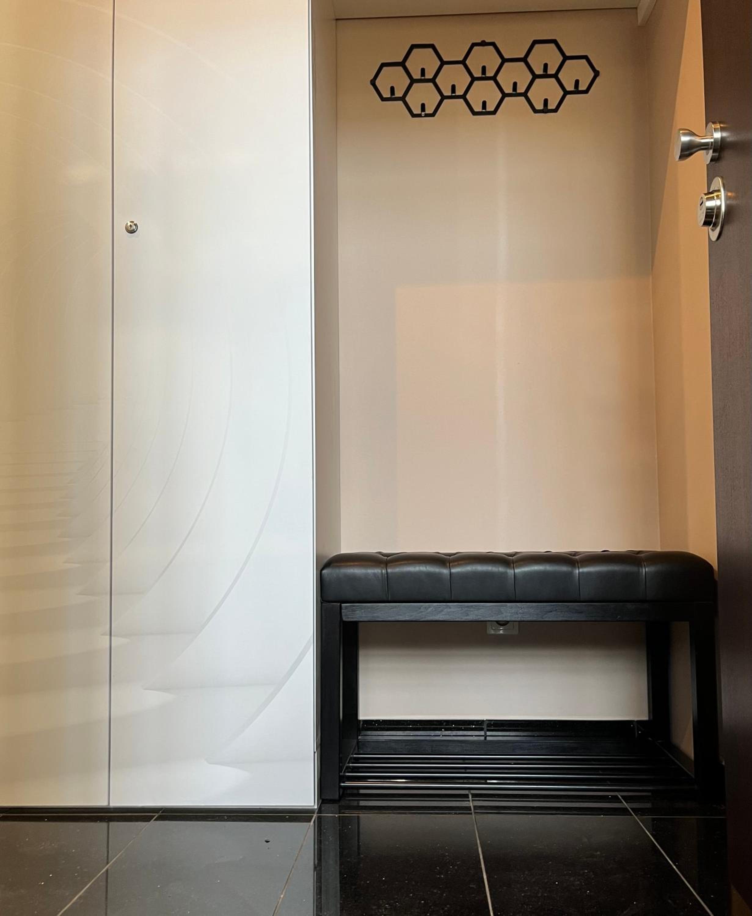Apartment - Photo 8